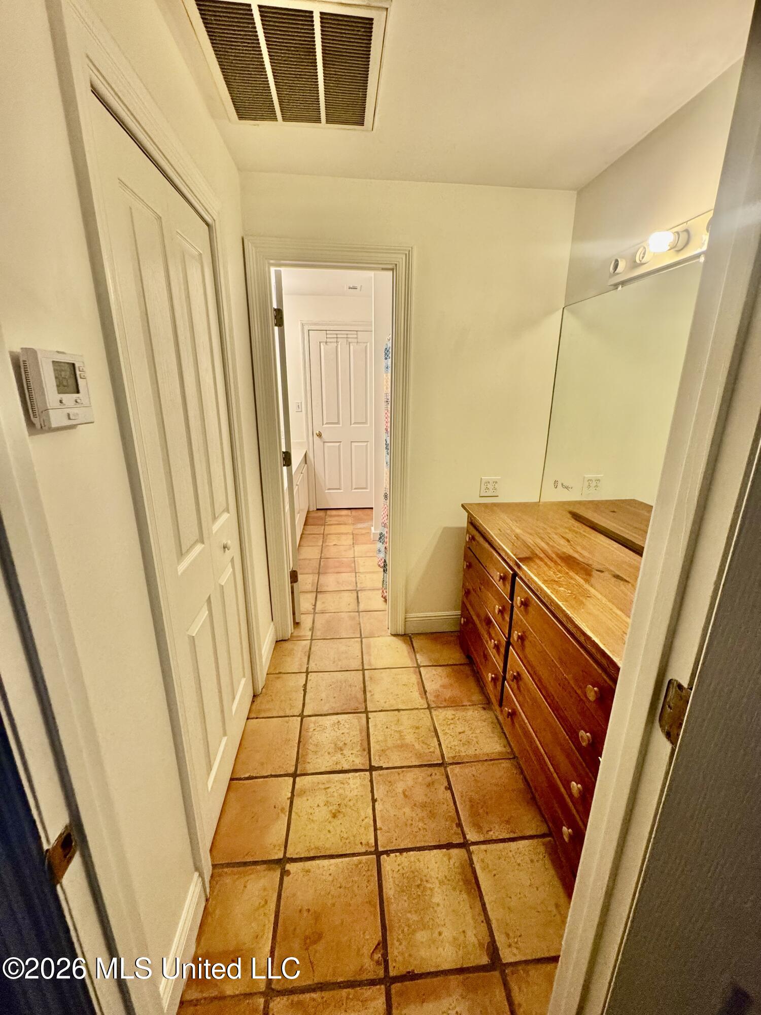 134 Kellog Property Photo 12