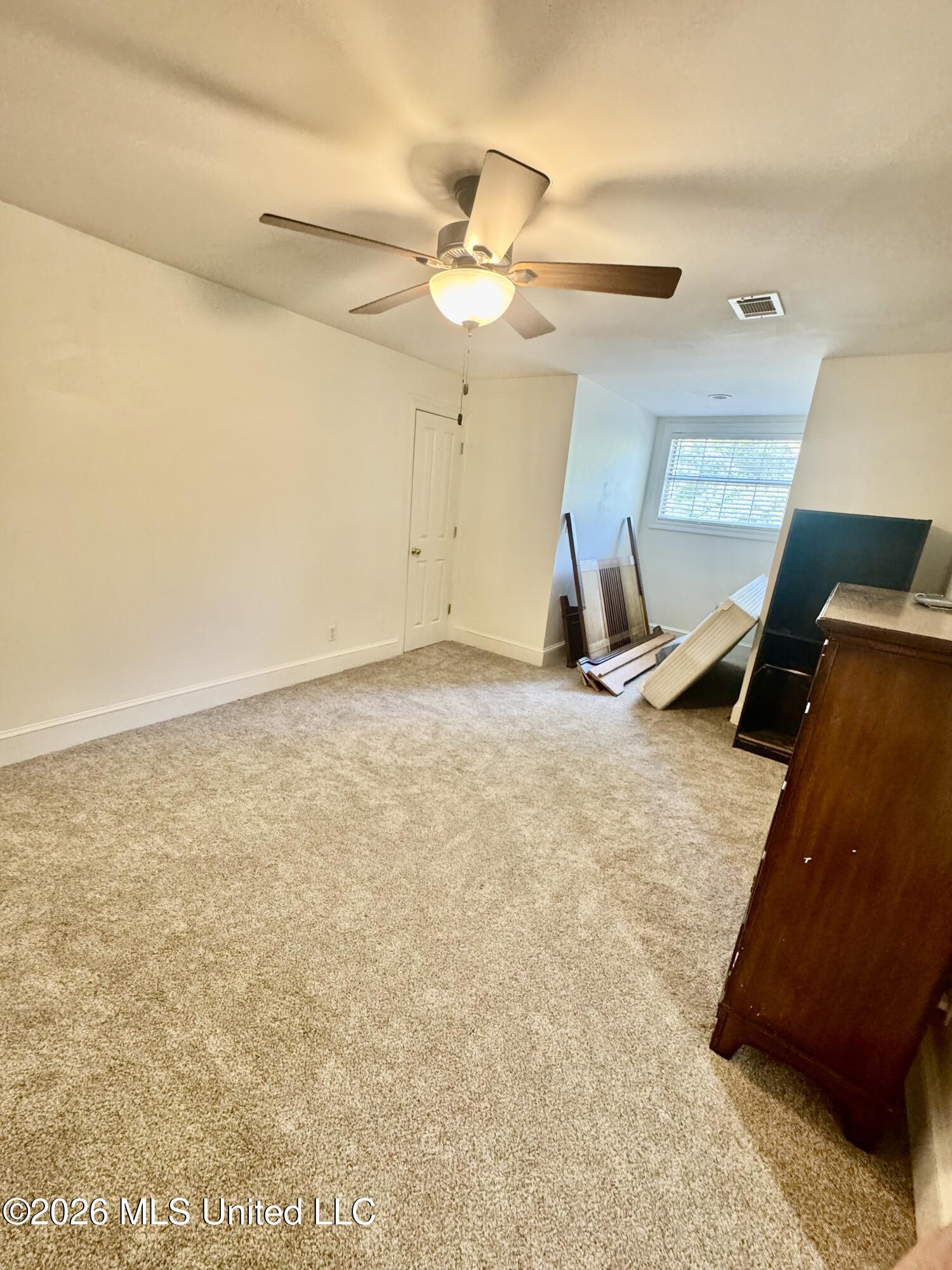 134 Kellog Property Photo 13