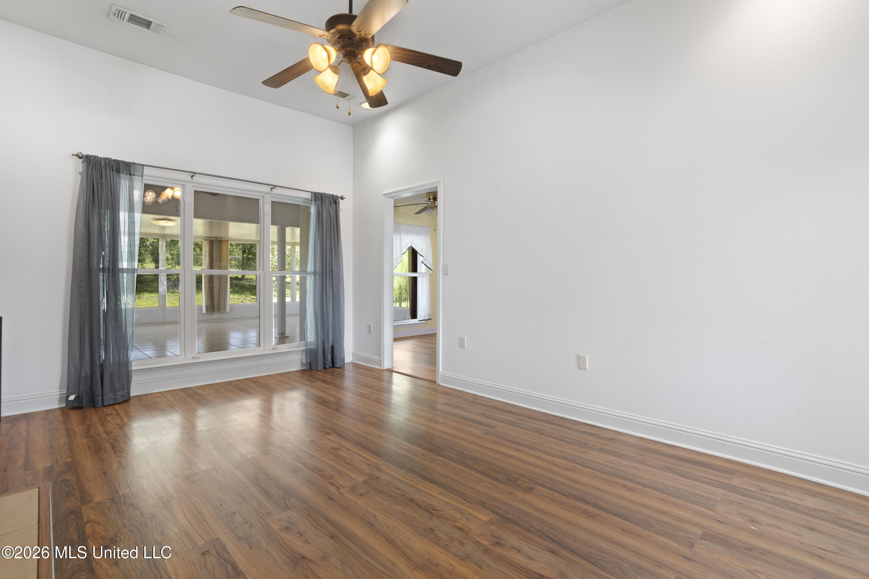 10 Trace Drive Property Photo 8