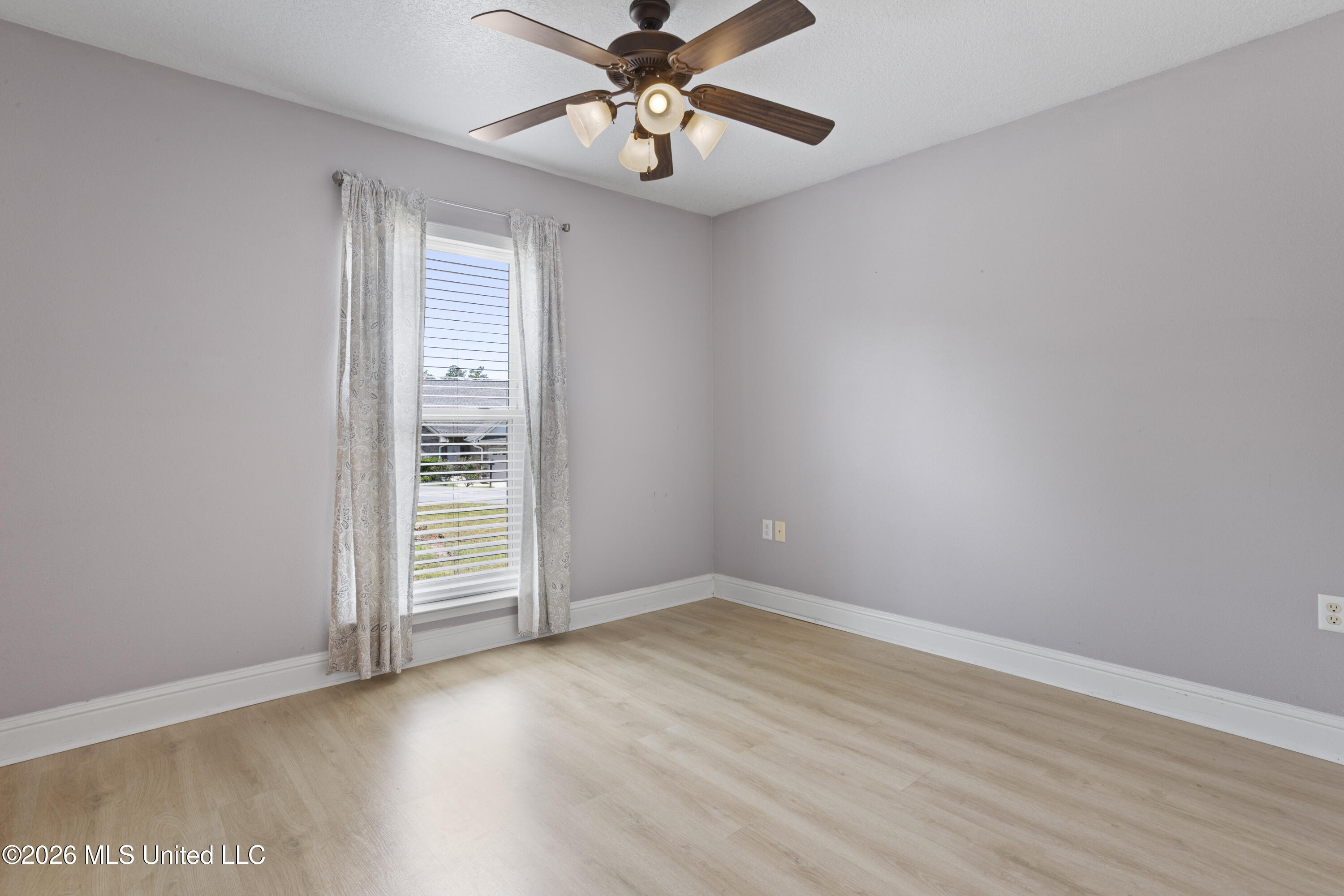 10 Trace Drive Property Photo 25