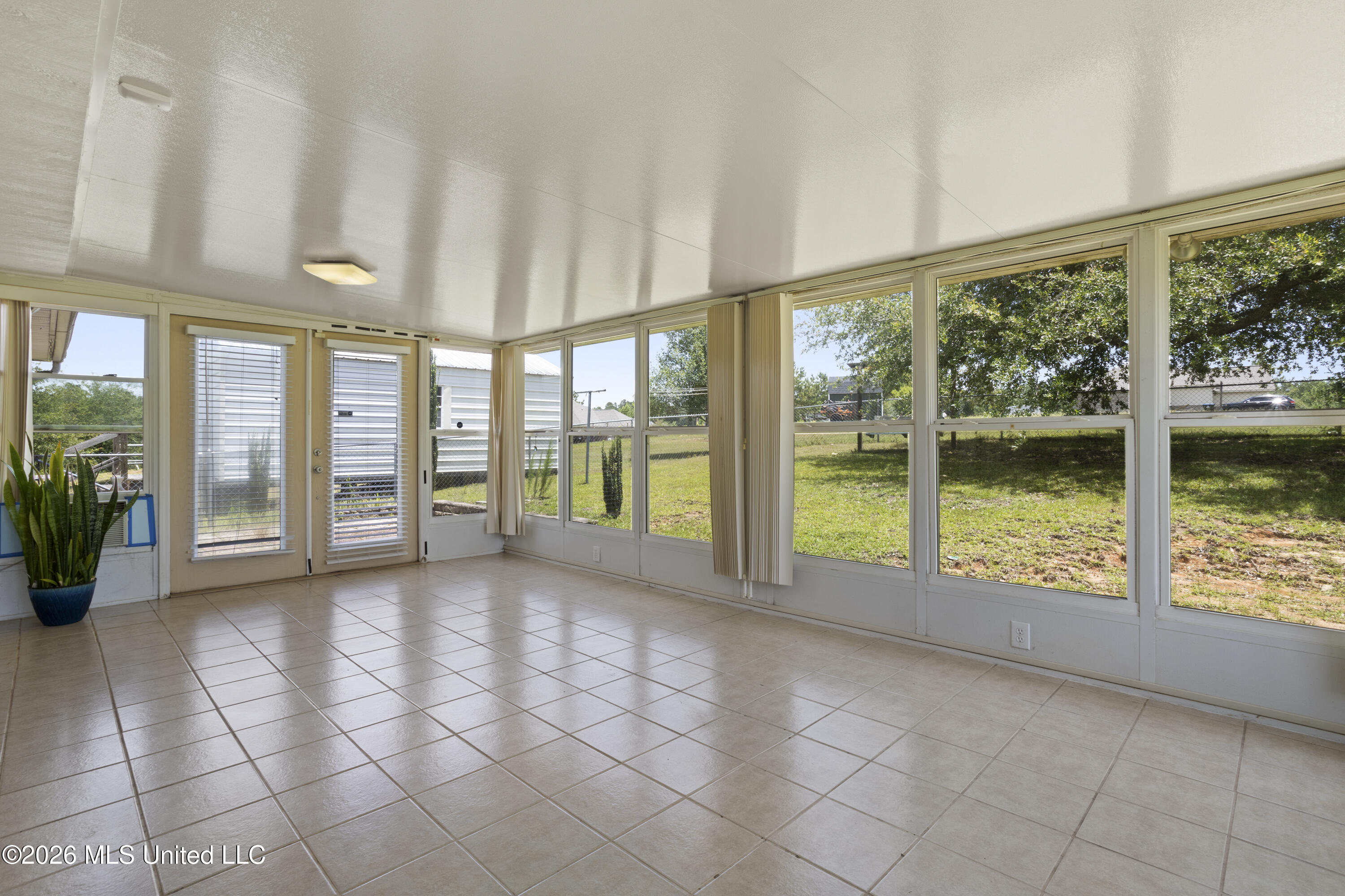 10 Trace Drive Property Photo 30