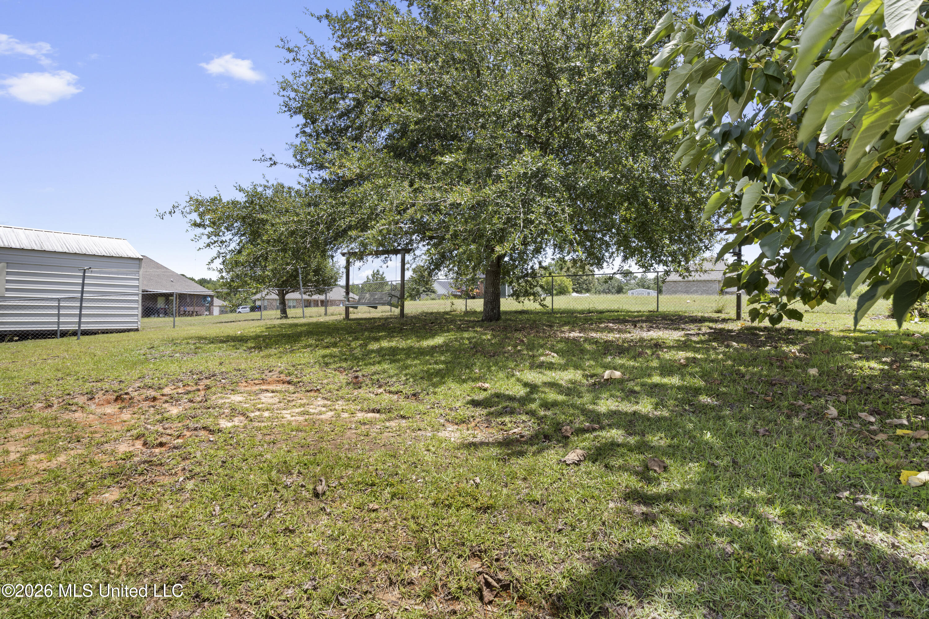 10 Trace Drive Property Photo 34