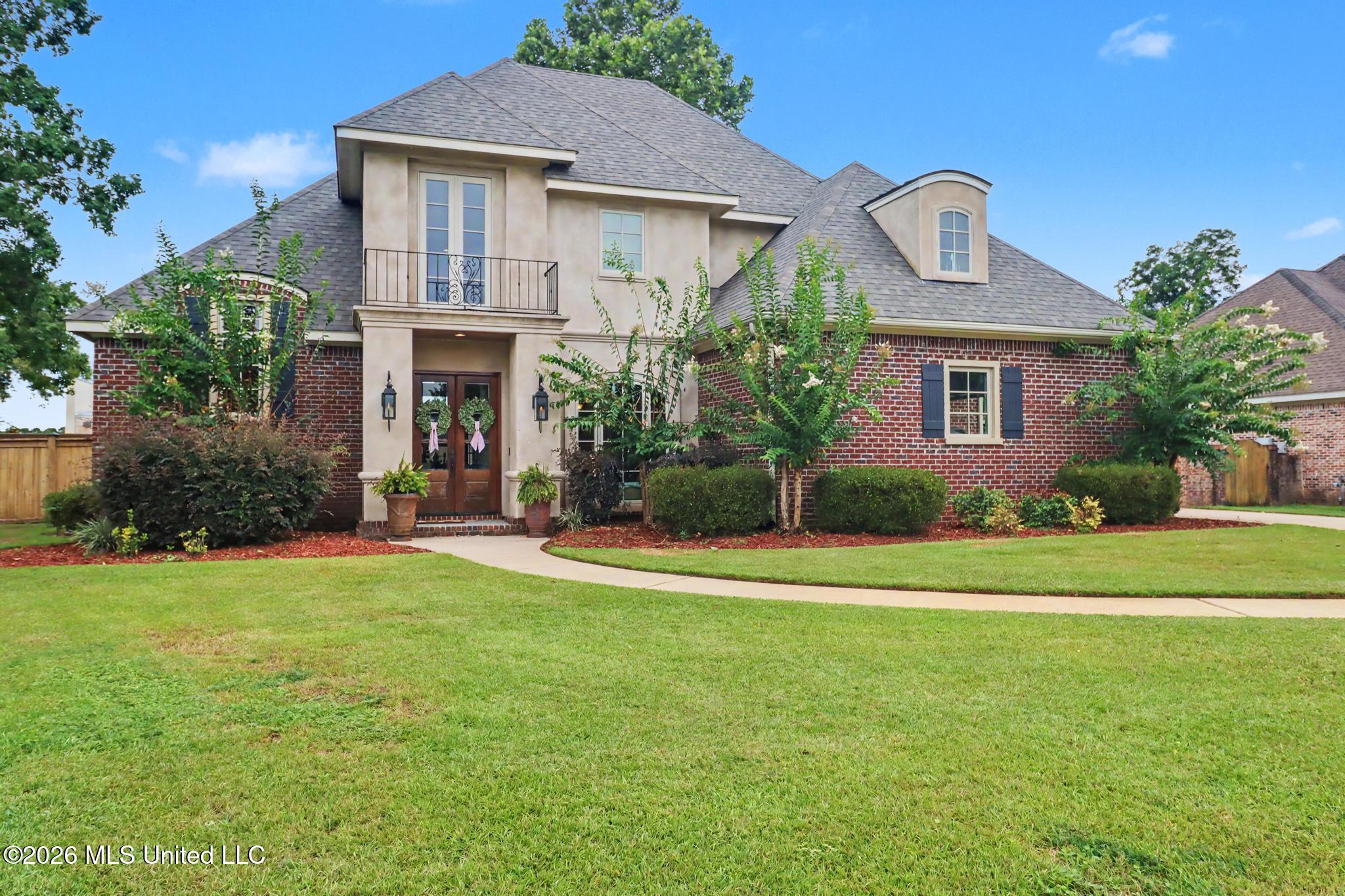 930 Caroline Drive Property Photo 1