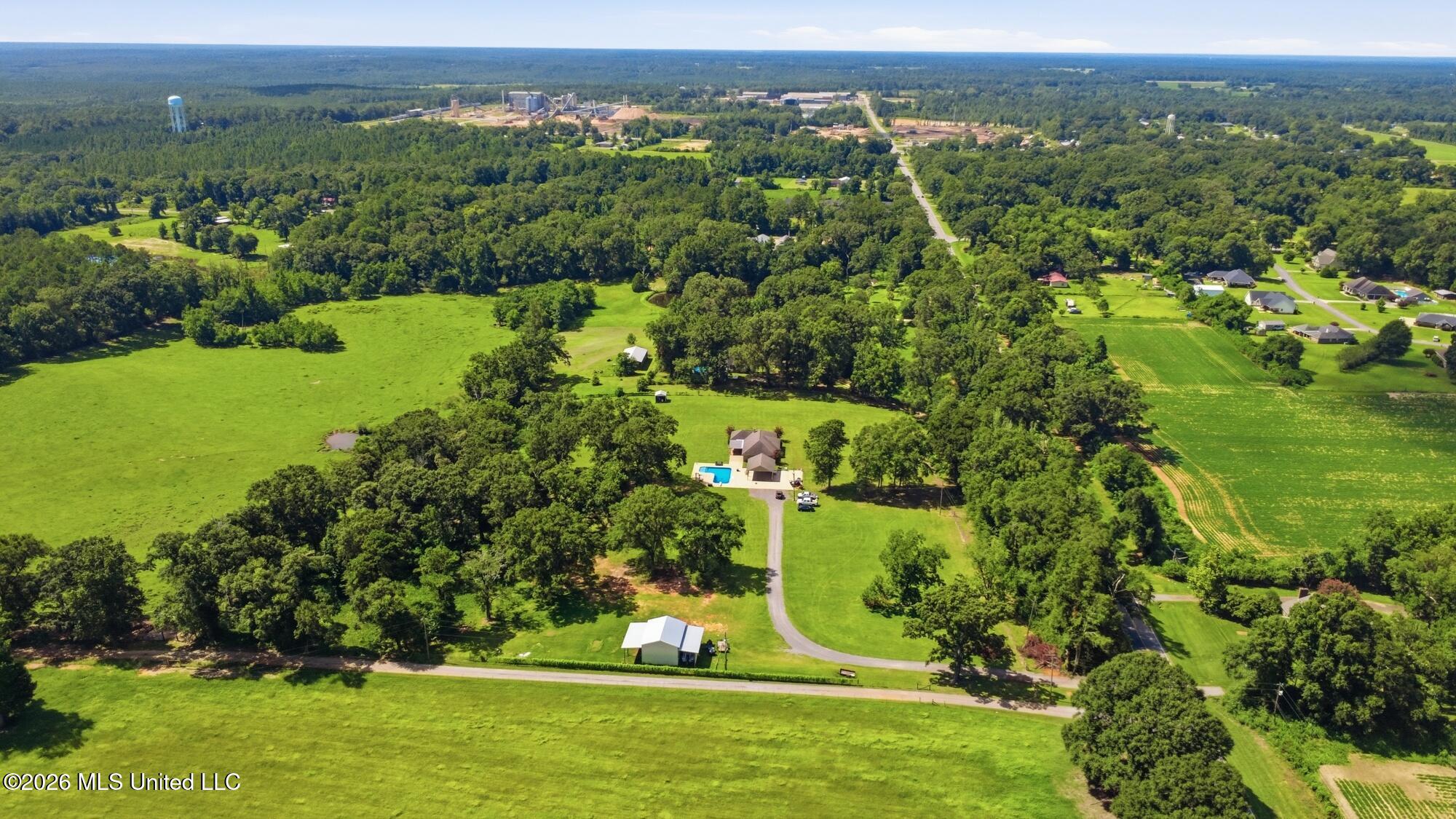 240 Old Highway 63 North Property Photo 25
