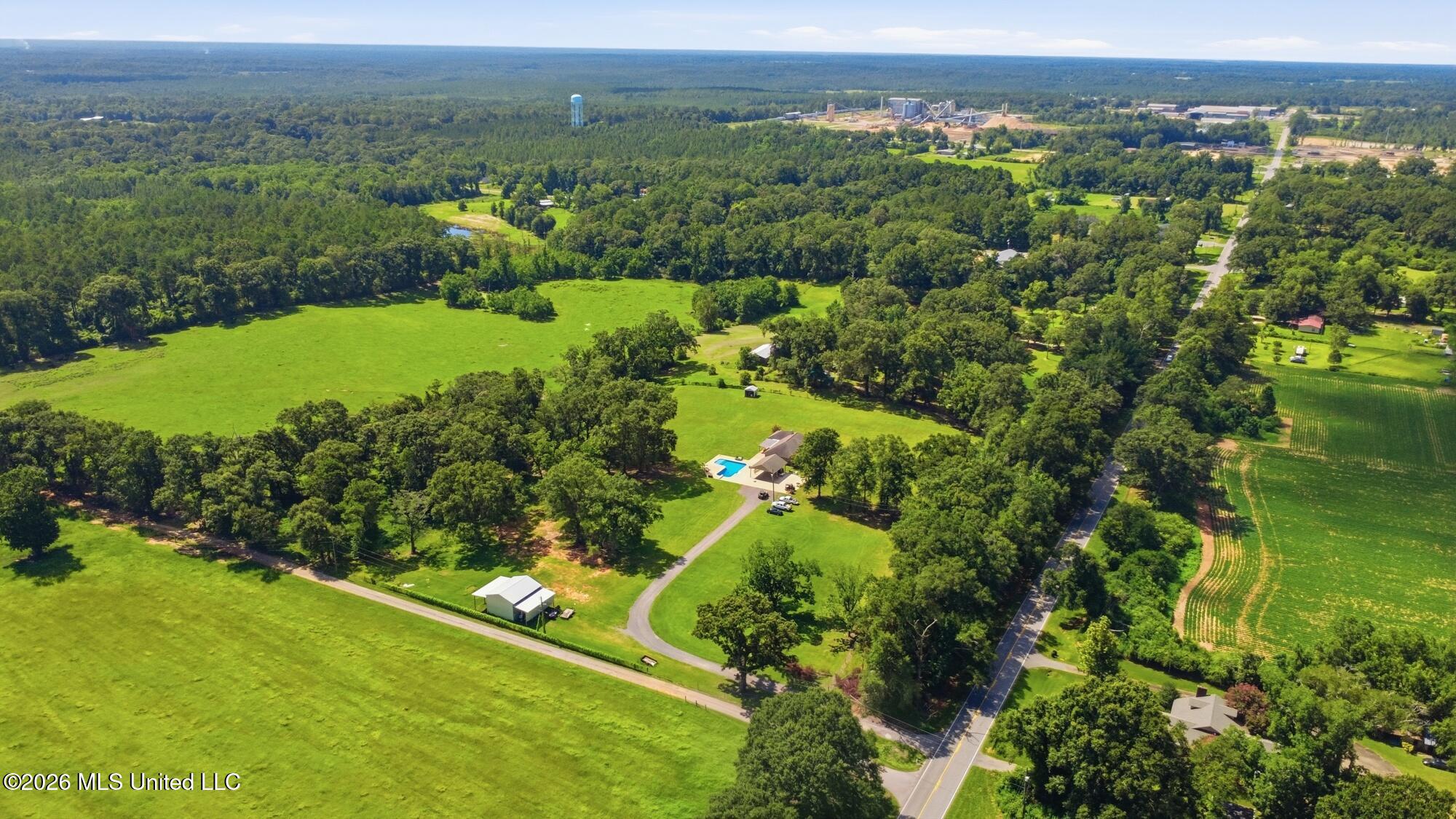 240 Old Highway 63 North Property Photo 27