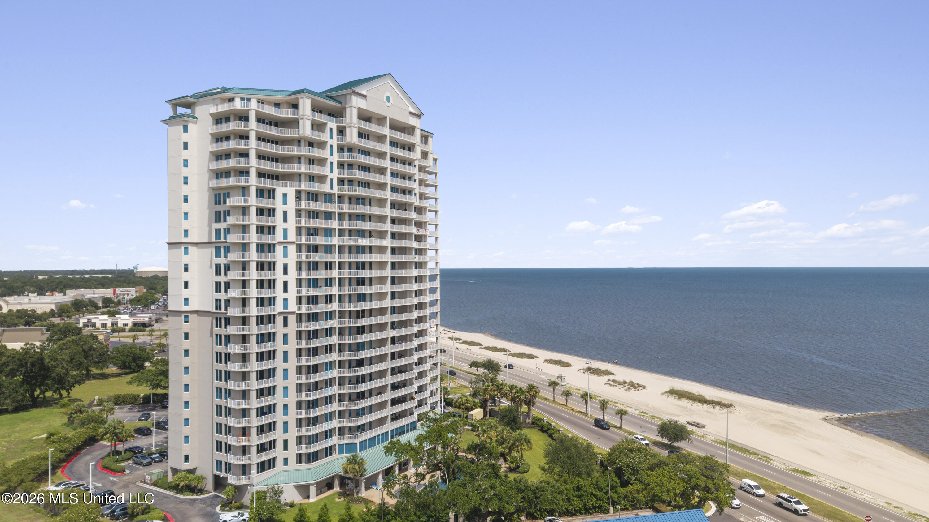 2668 Beach Boulevard Property Photo 2
