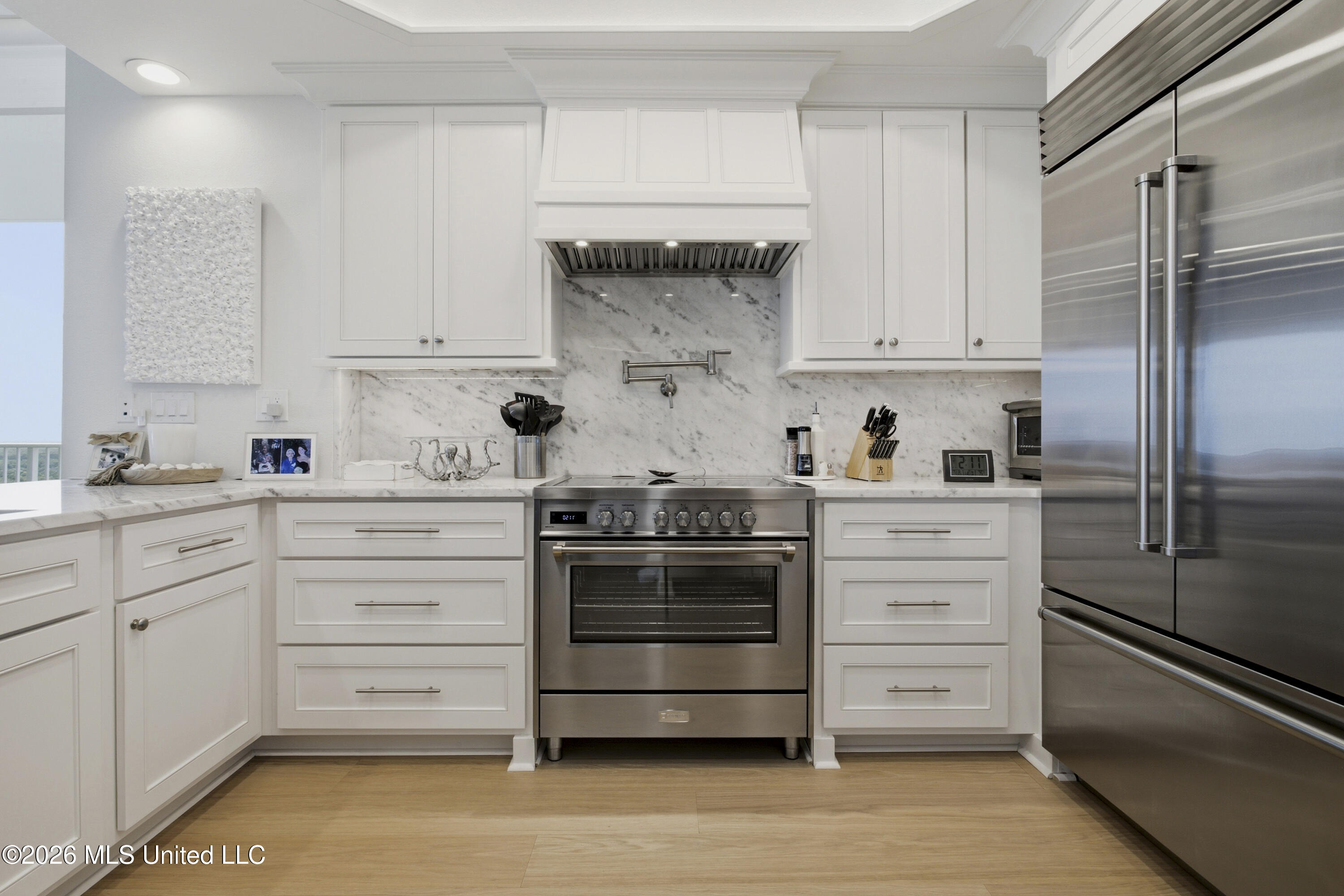 2668 Beach Boulevard Property Photo 19