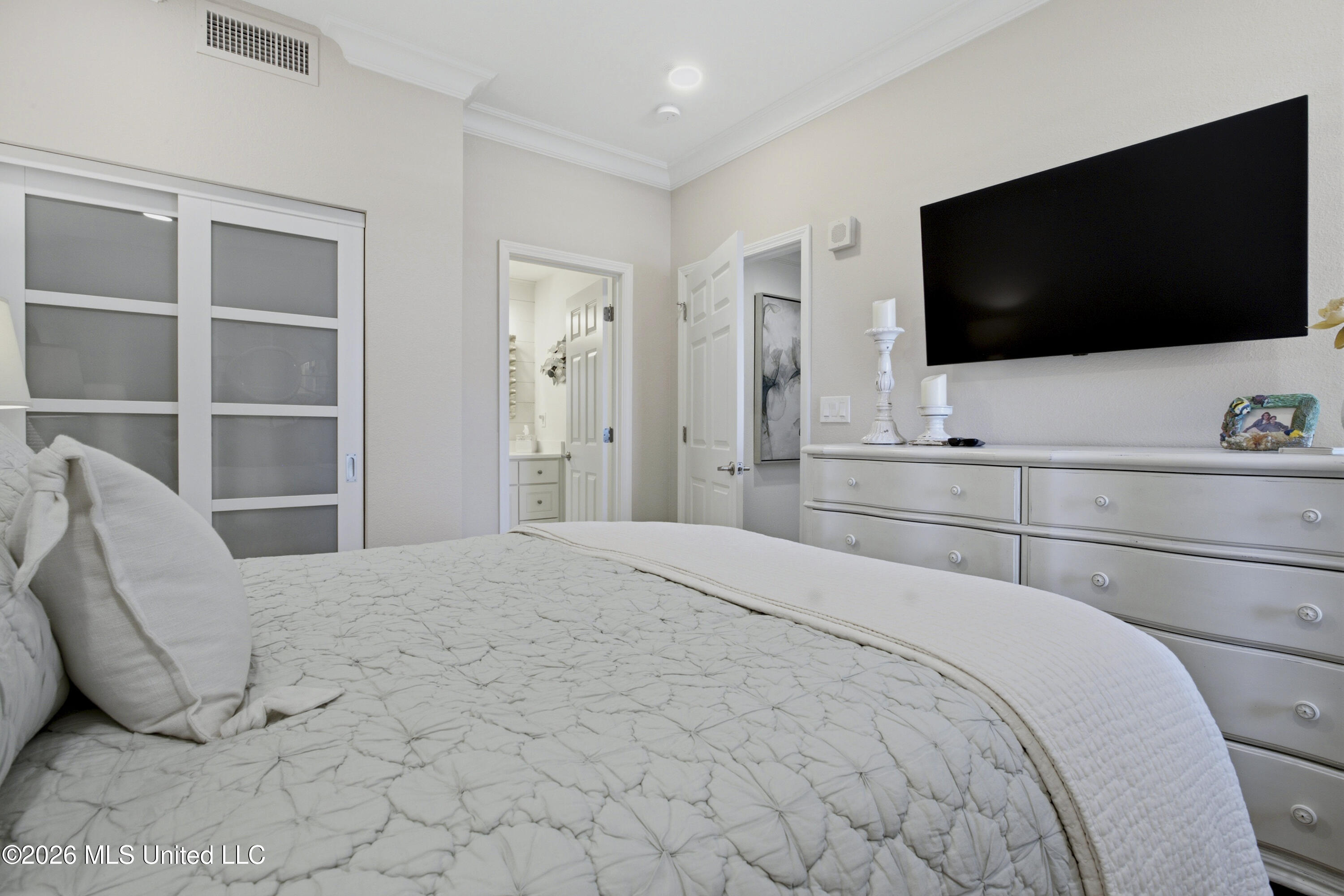 2668 Beach Boulevard Property Photo 41