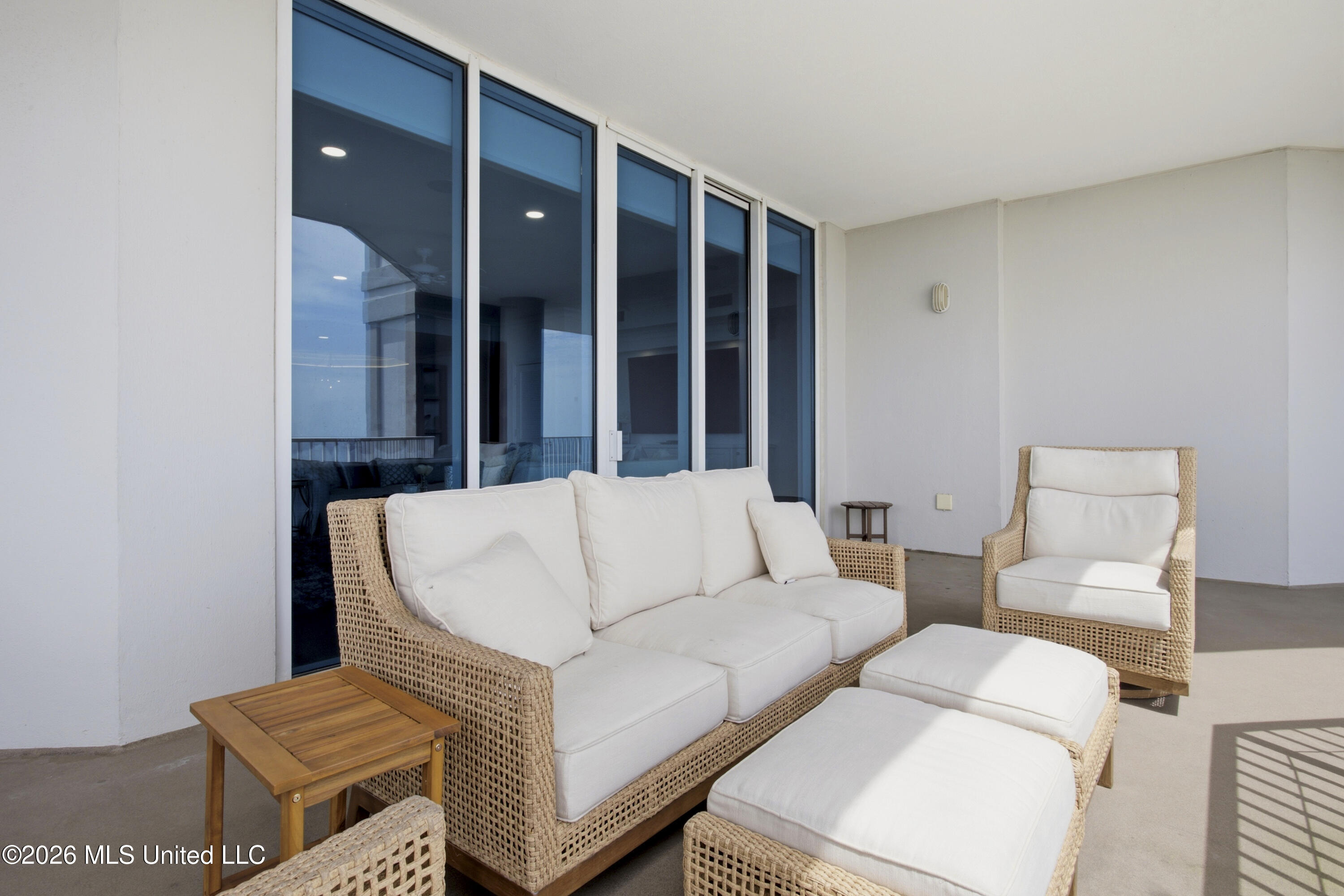 2668 Beach Boulevard Property Photo 52