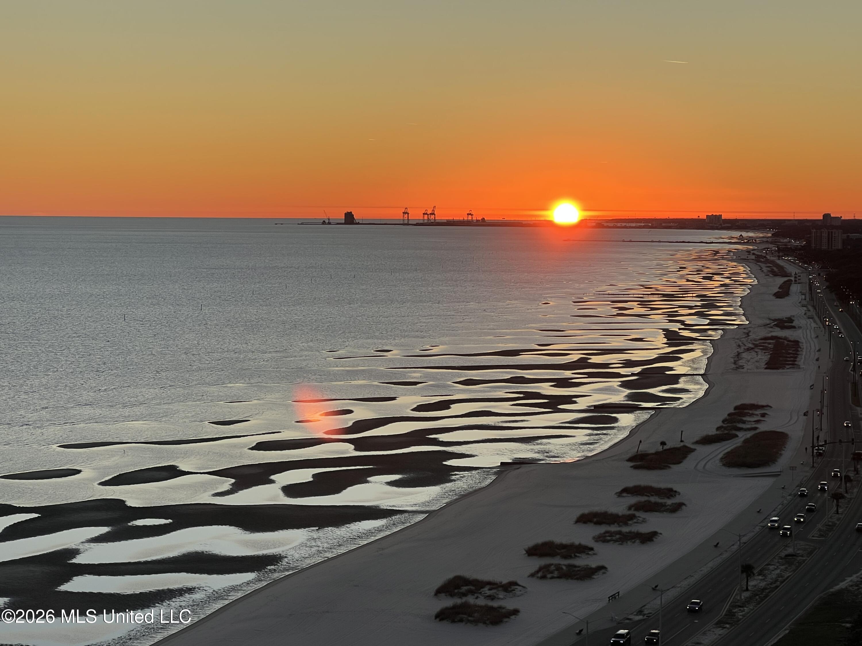 2668 Beach Boulevard Property Photo 82