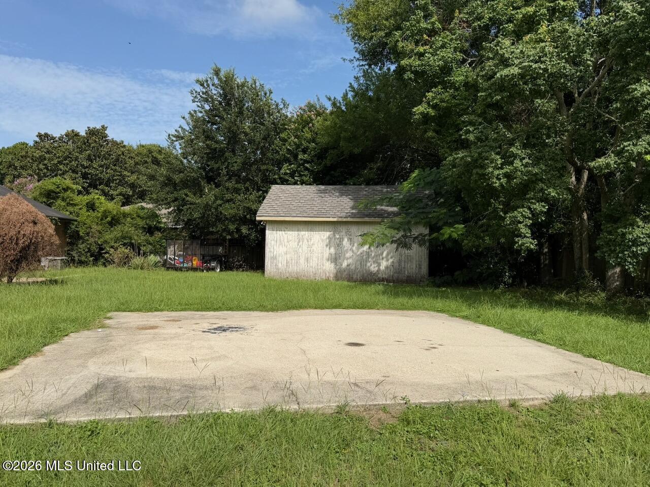 534 N Forest Drive Property Photo 5
