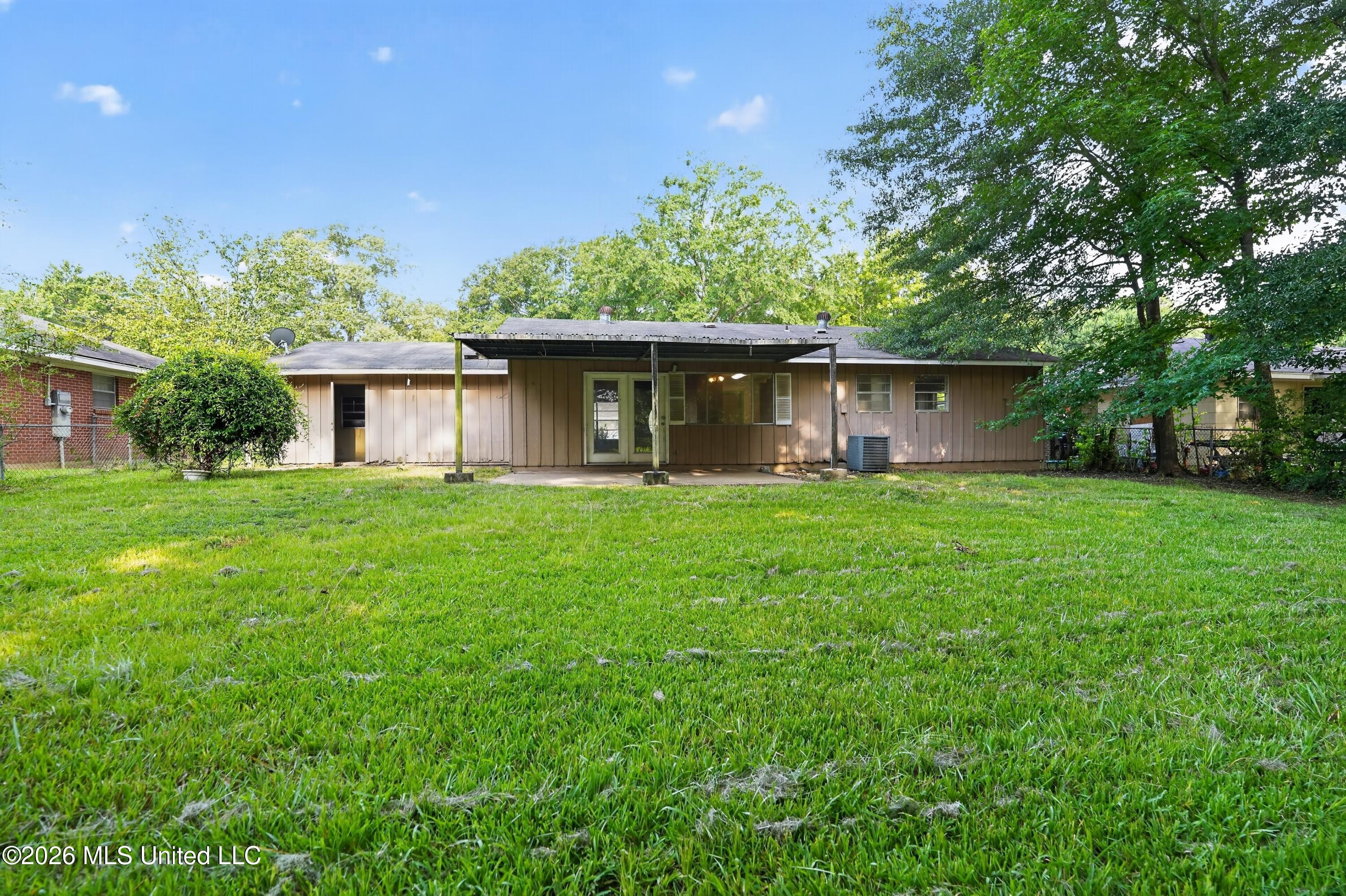 5312 Cedar Park Drive Property Photo 2