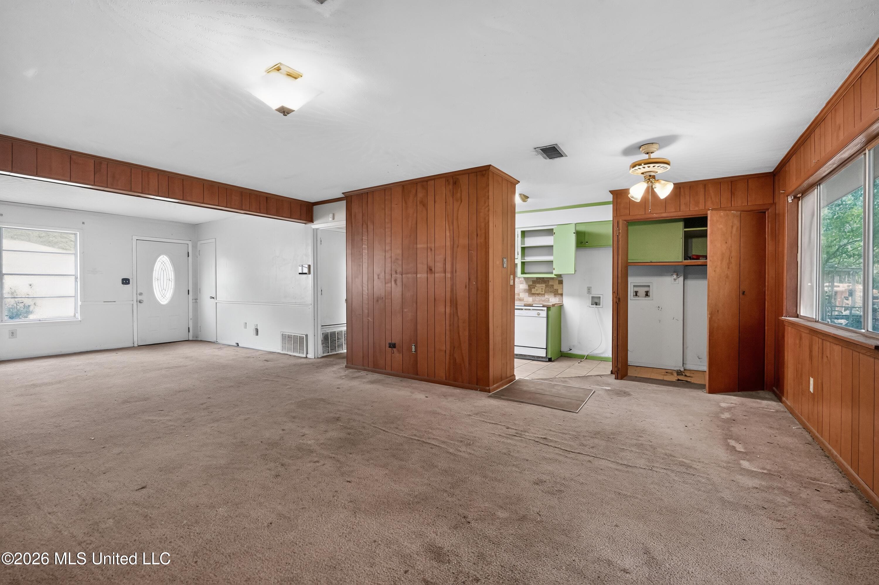 5312 Cedar Park Drive Property Photo 5