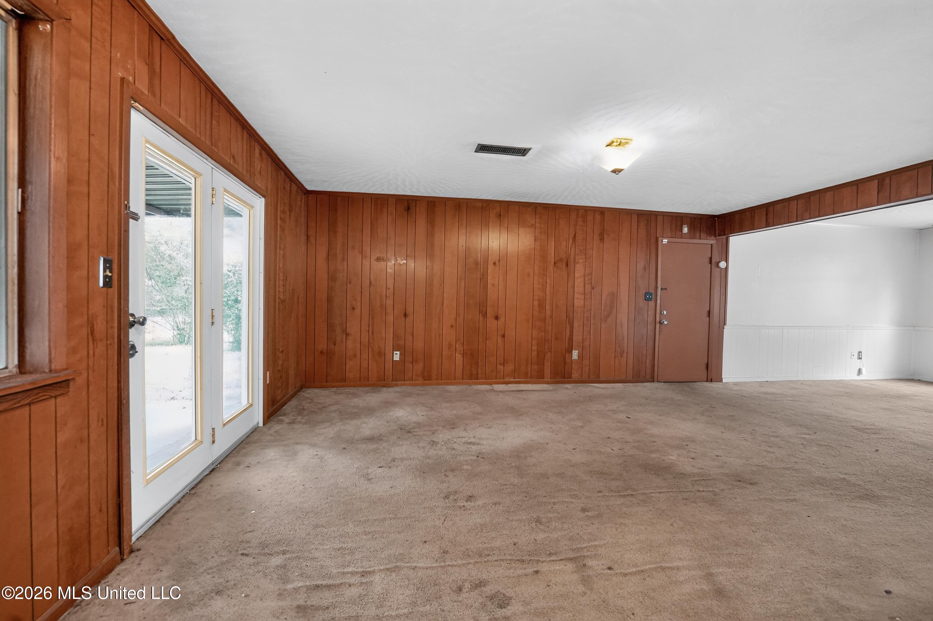 5312 Cedar Park Drive Property Photo 8