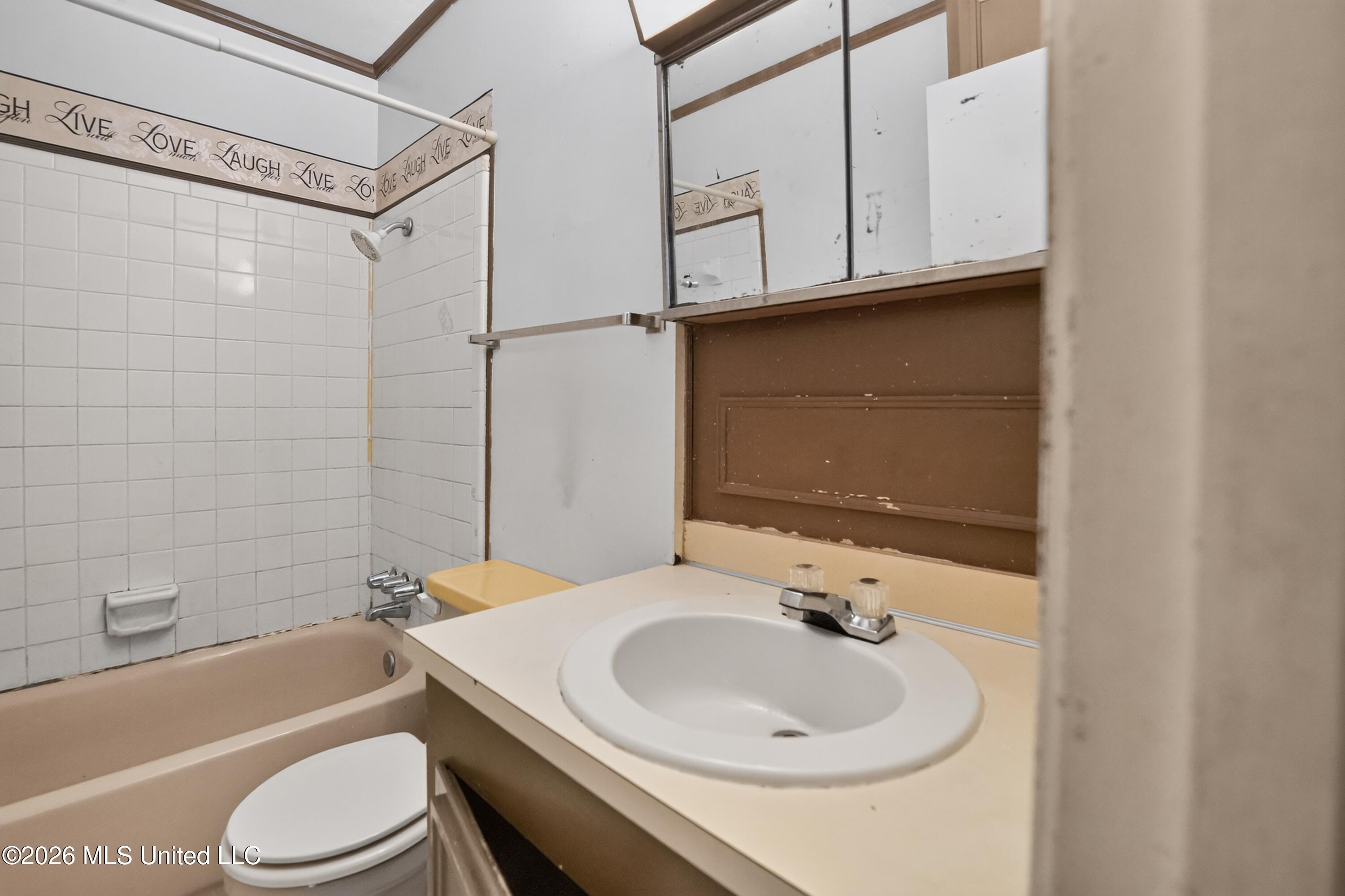 5312 Cedar Park Drive Property Photo 18