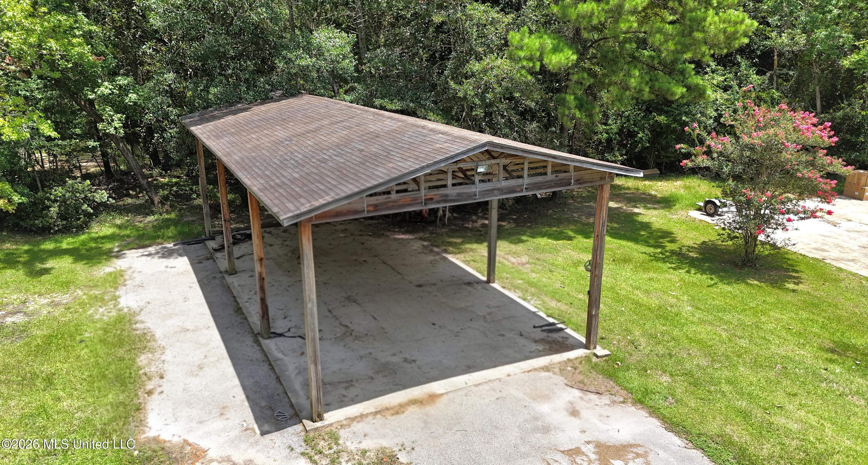 4511 Lynn Drive Property Photo 35