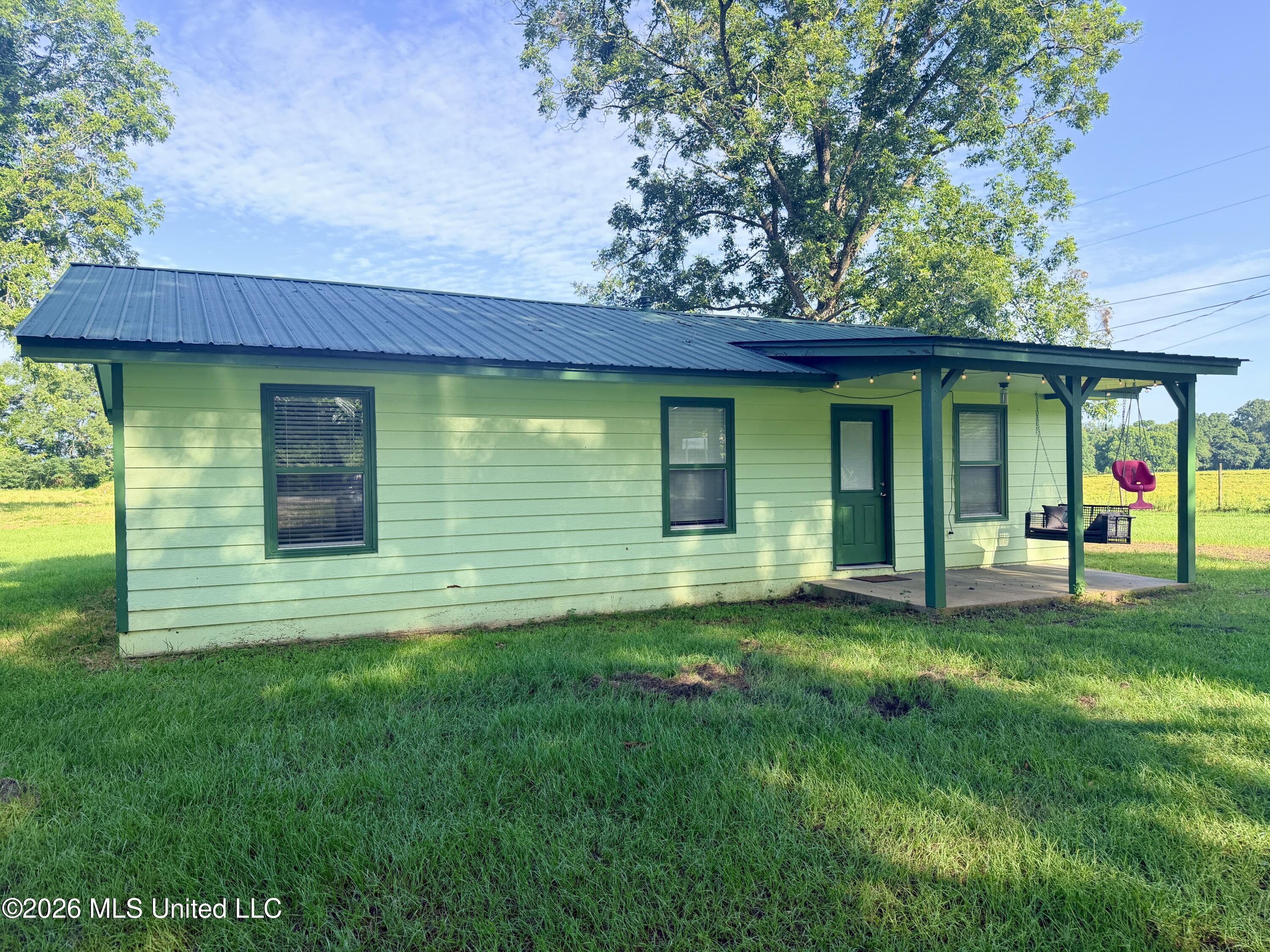 2269 River Road Property Photo 35