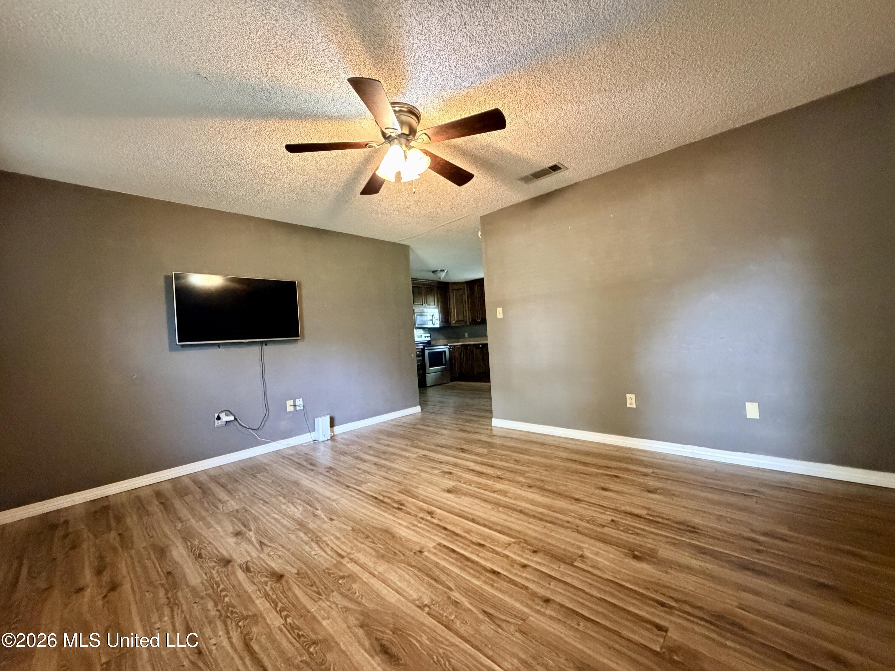 2269 River Road Property Photo 42
