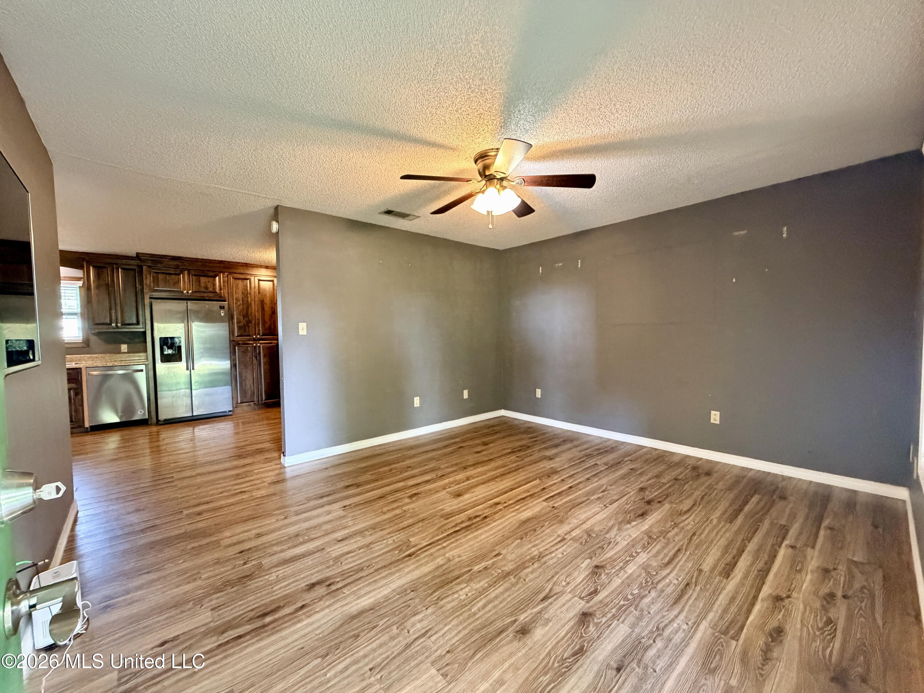 2269 River Road Property Photo 45