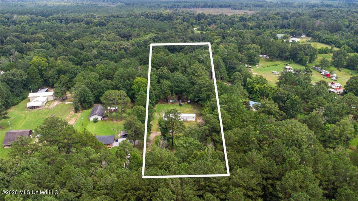 8 Barding Lane Property Photo 1