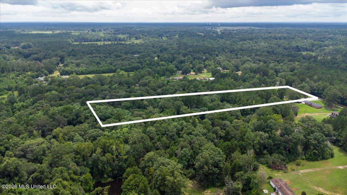 8 Barding Lane Property Photo 4