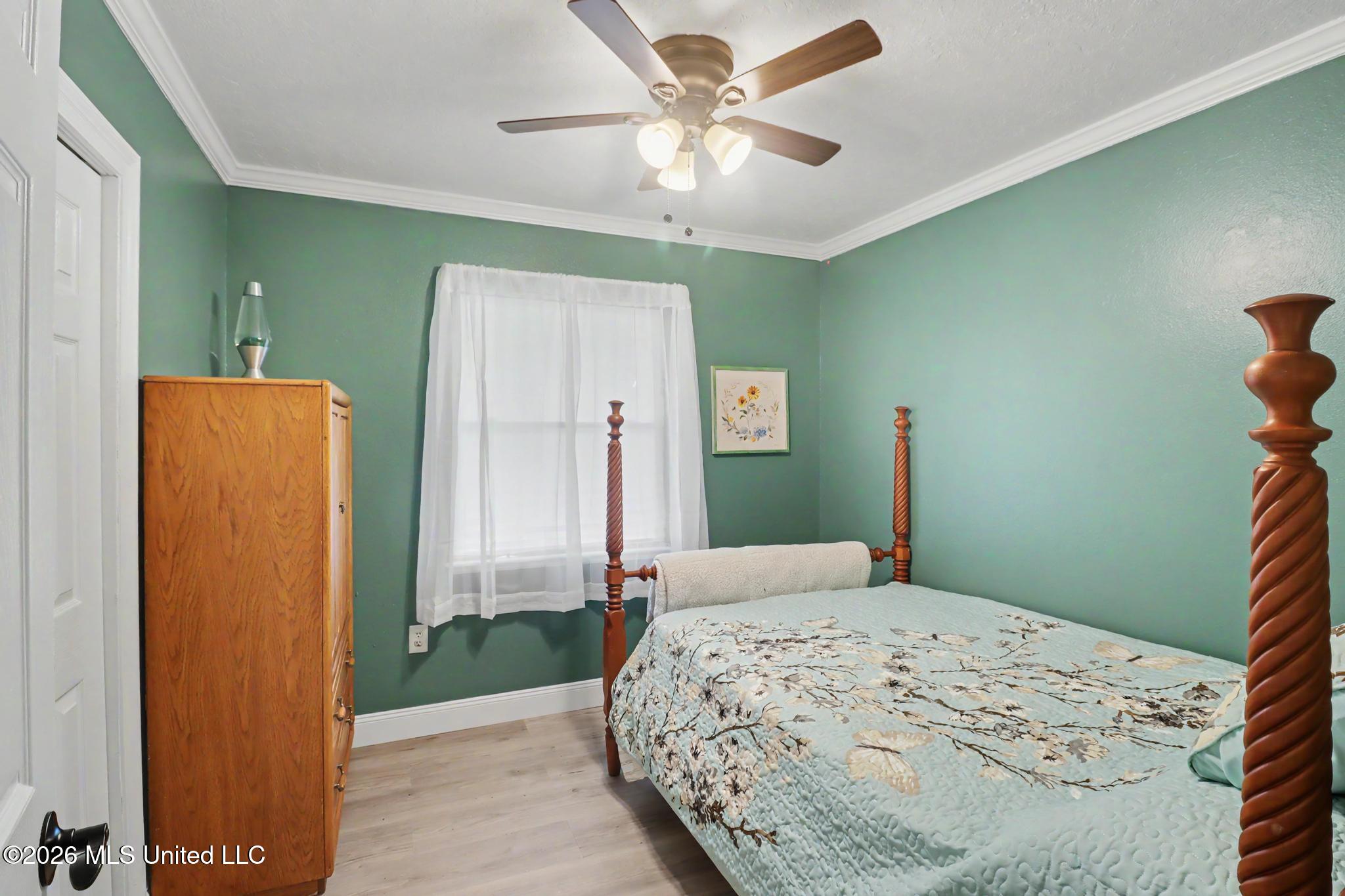2219 Gregory Boulevard Property Photo 11