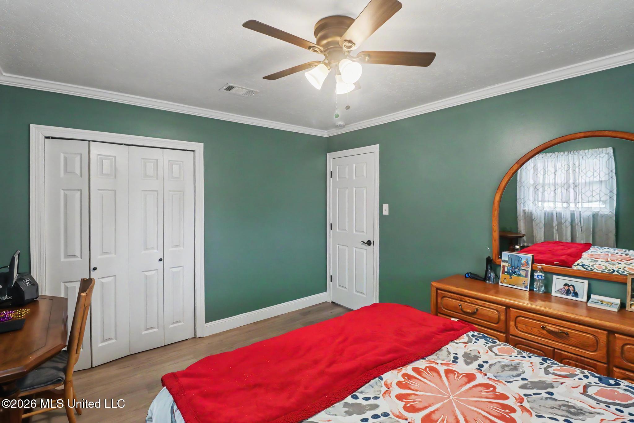 2219 Gregory Boulevard Property Photo 12