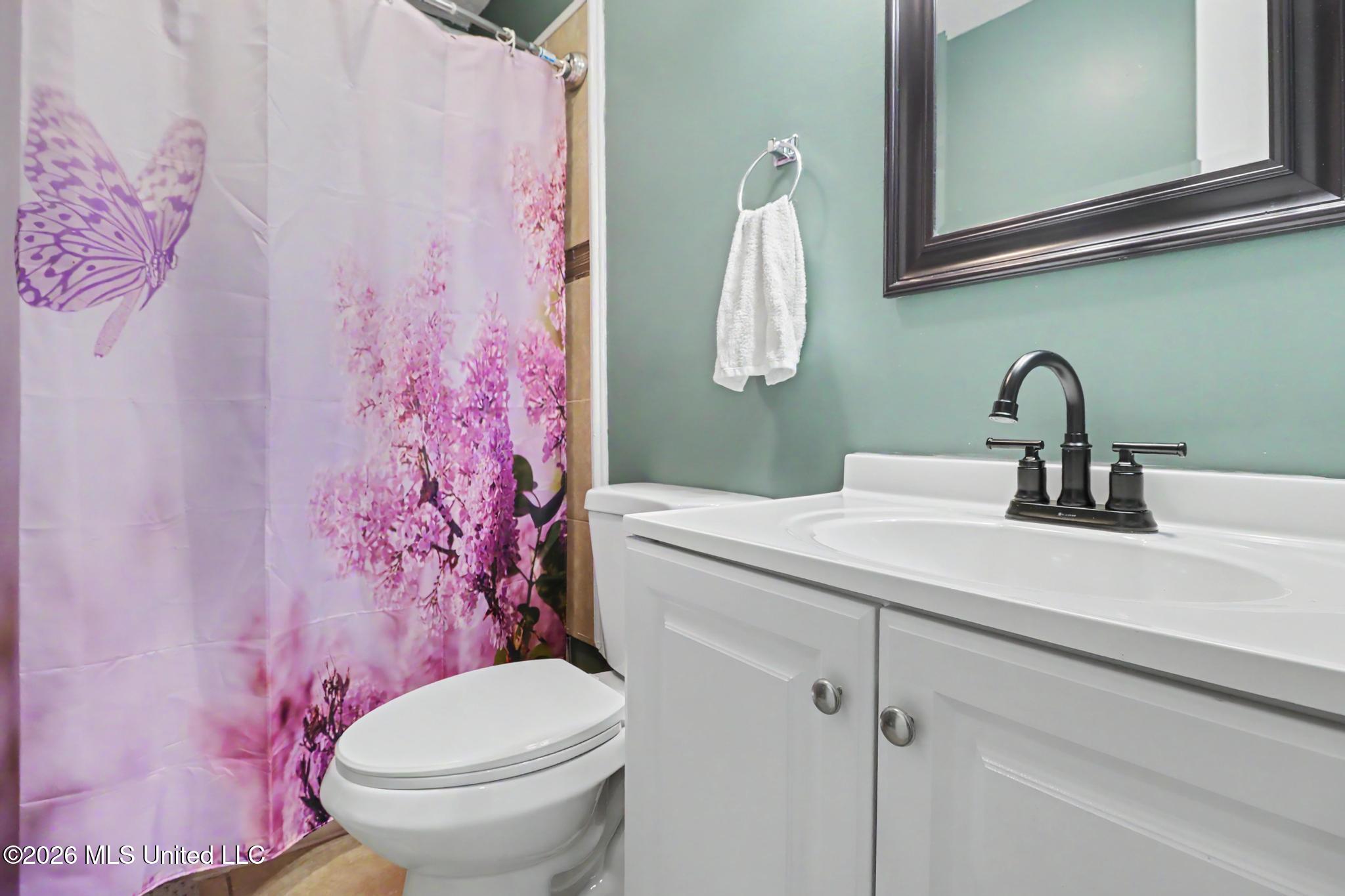 2219 Gregory Boulevard Property Photo 16
