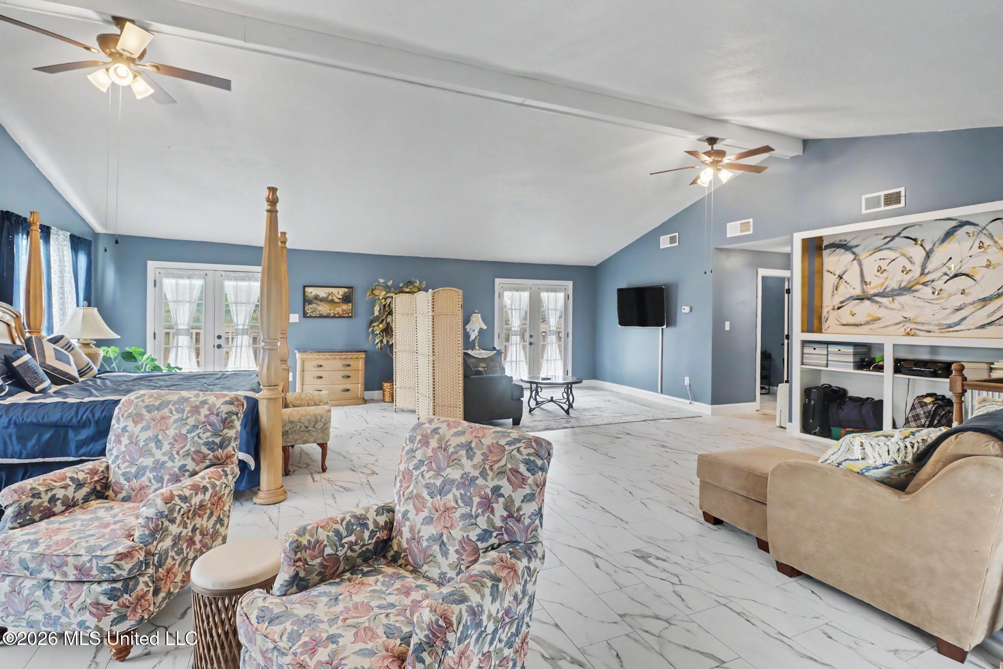 2219 Gregory Boulevard Property Photo 17