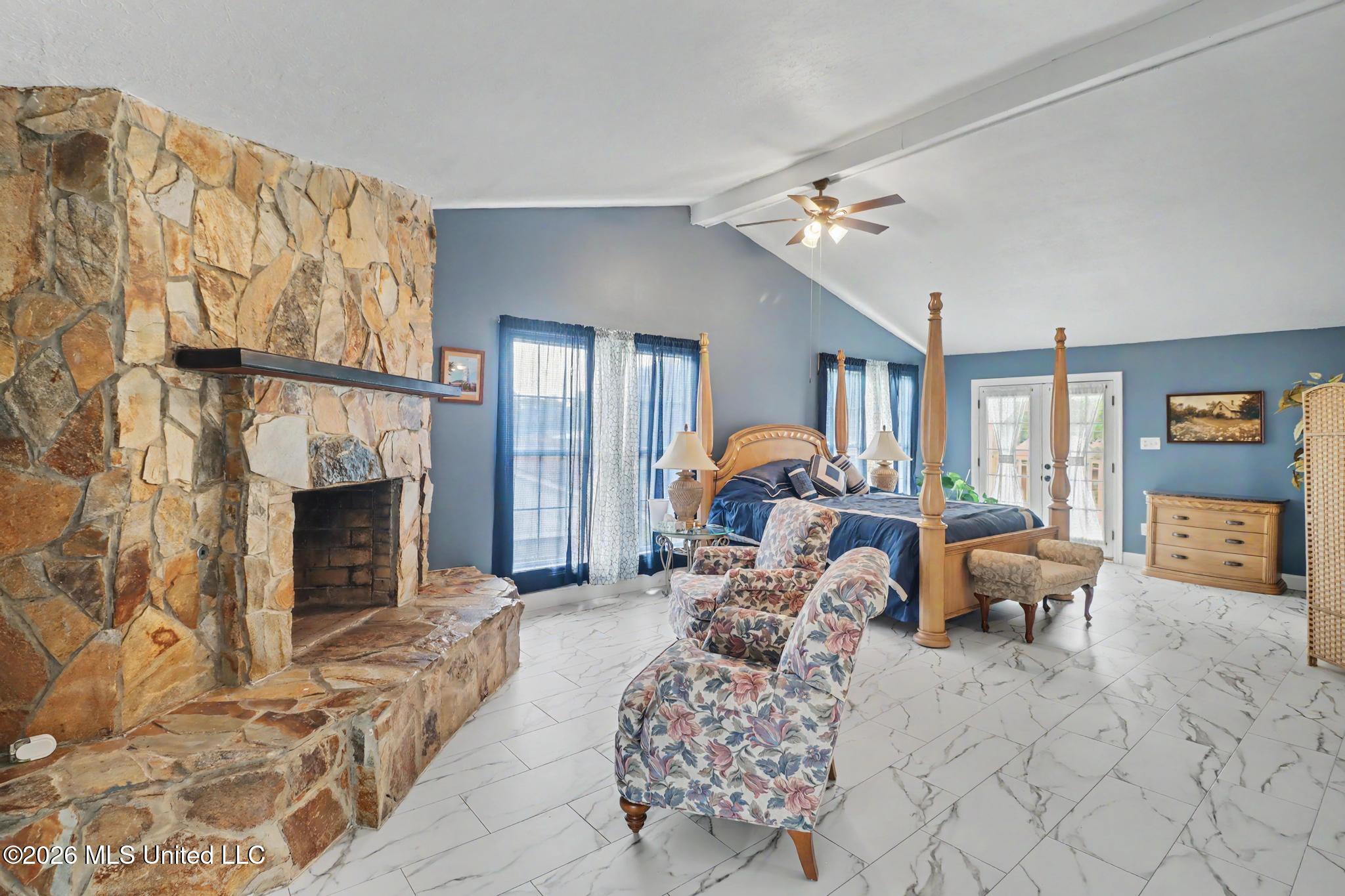 2219 Gregory Boulevard Property Photo 18