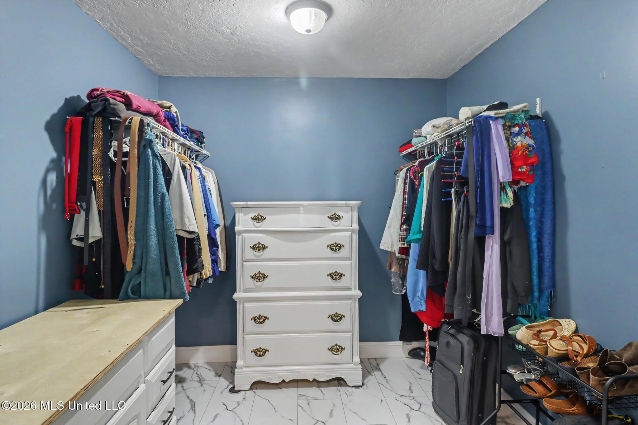 2219 Gregory Boulevard Property Photo 20