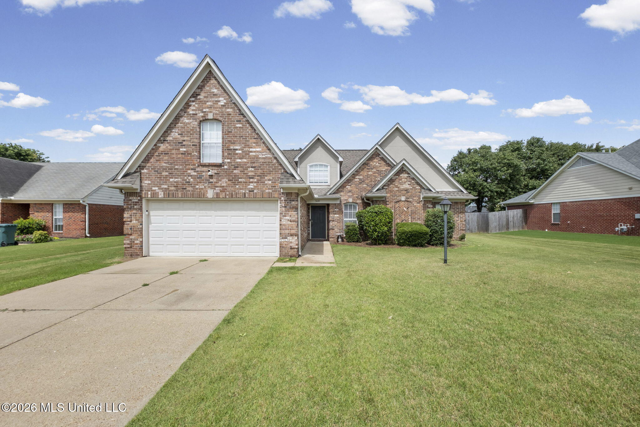 5681 Carter Drive Property Photo 3