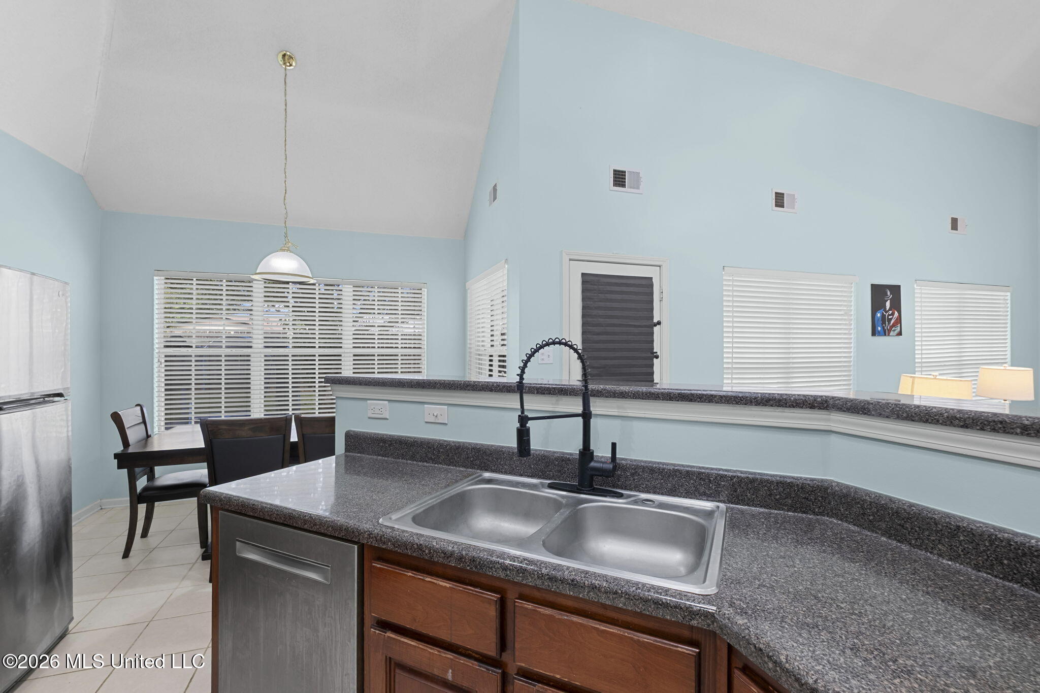 5681 Carter Drive Property Photo 22