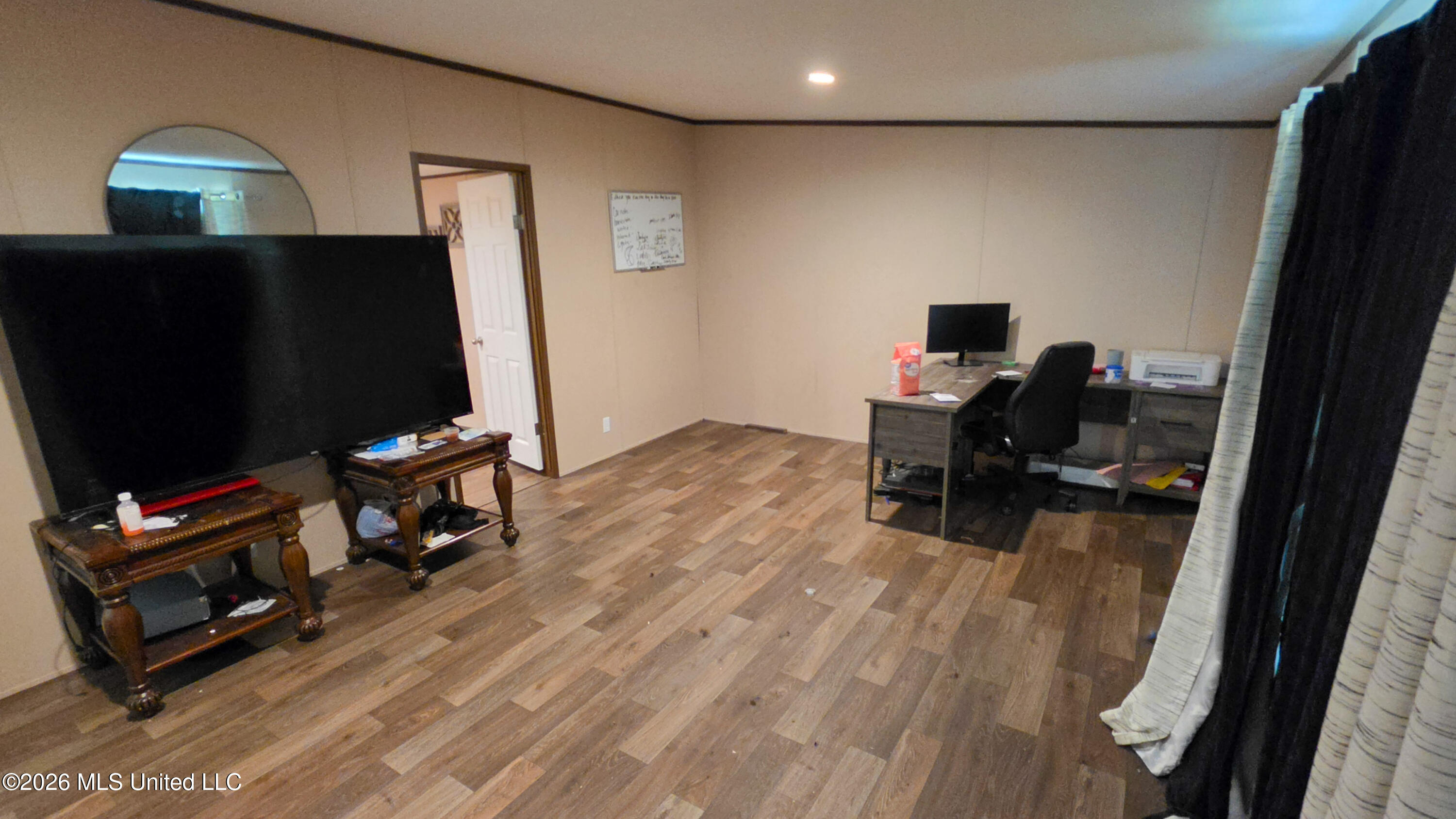 755 W Bobo Road Property Photo 12