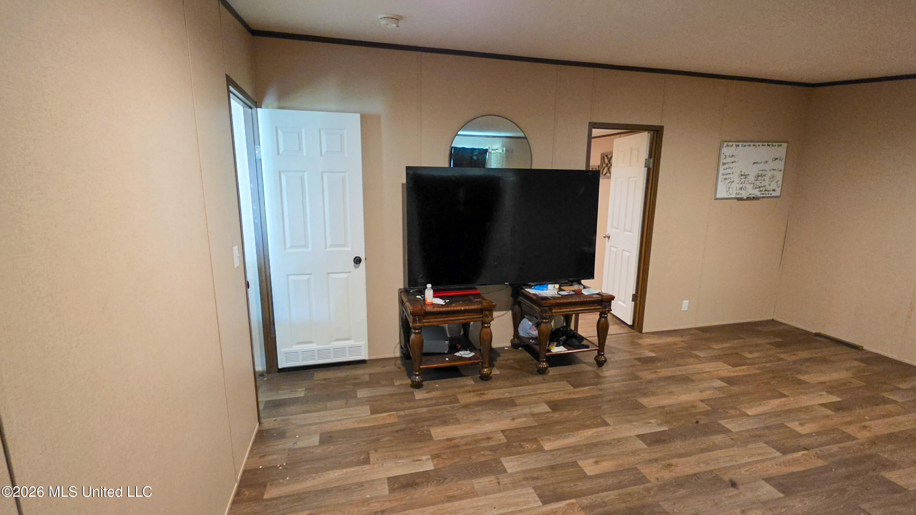 755 W Bobo Road Property Photo 13
