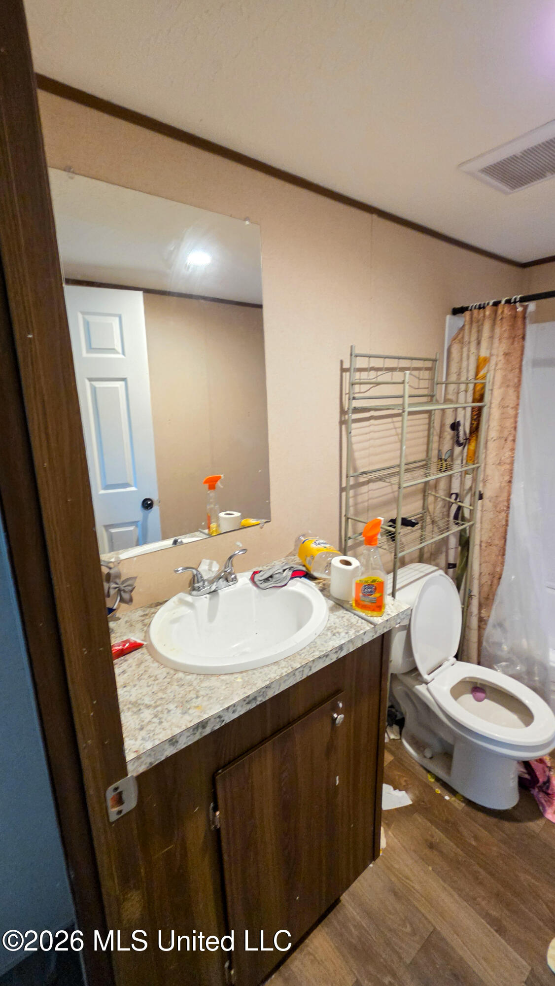 755 W Bobo Road Property Photo 18