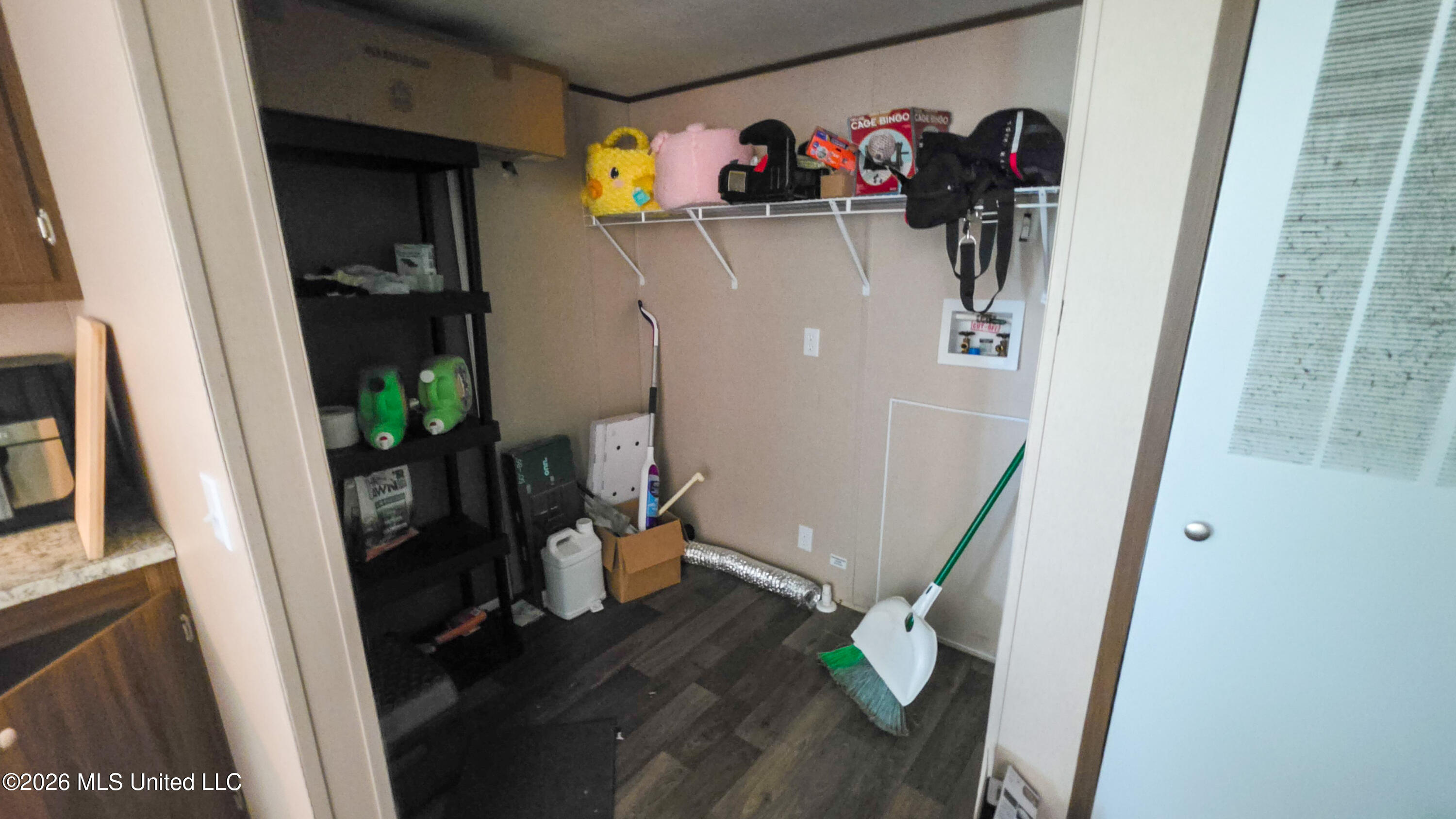 755 W Bobo Road Property Photo 21