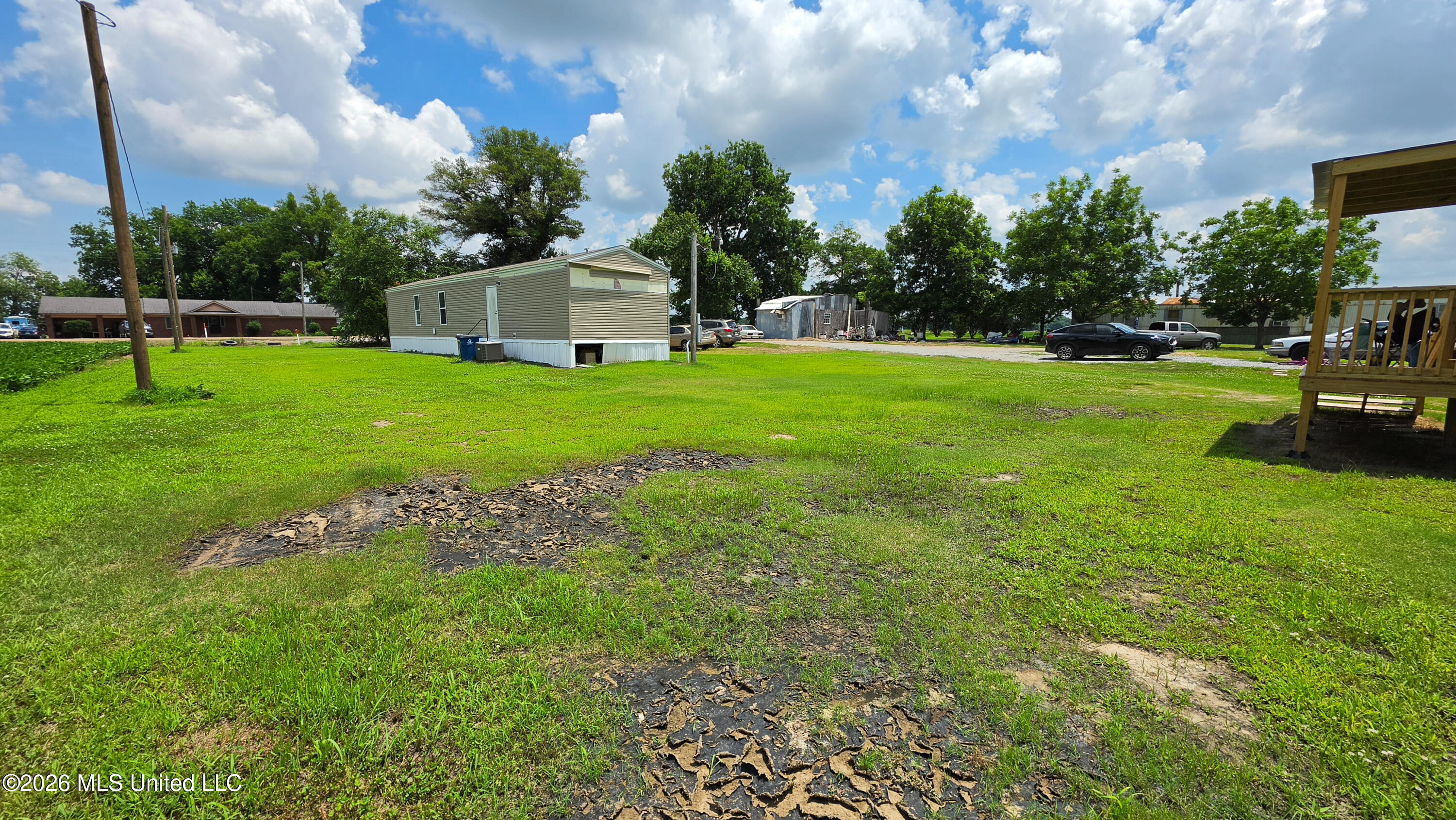 755 W Bobo Road Property Photo 25