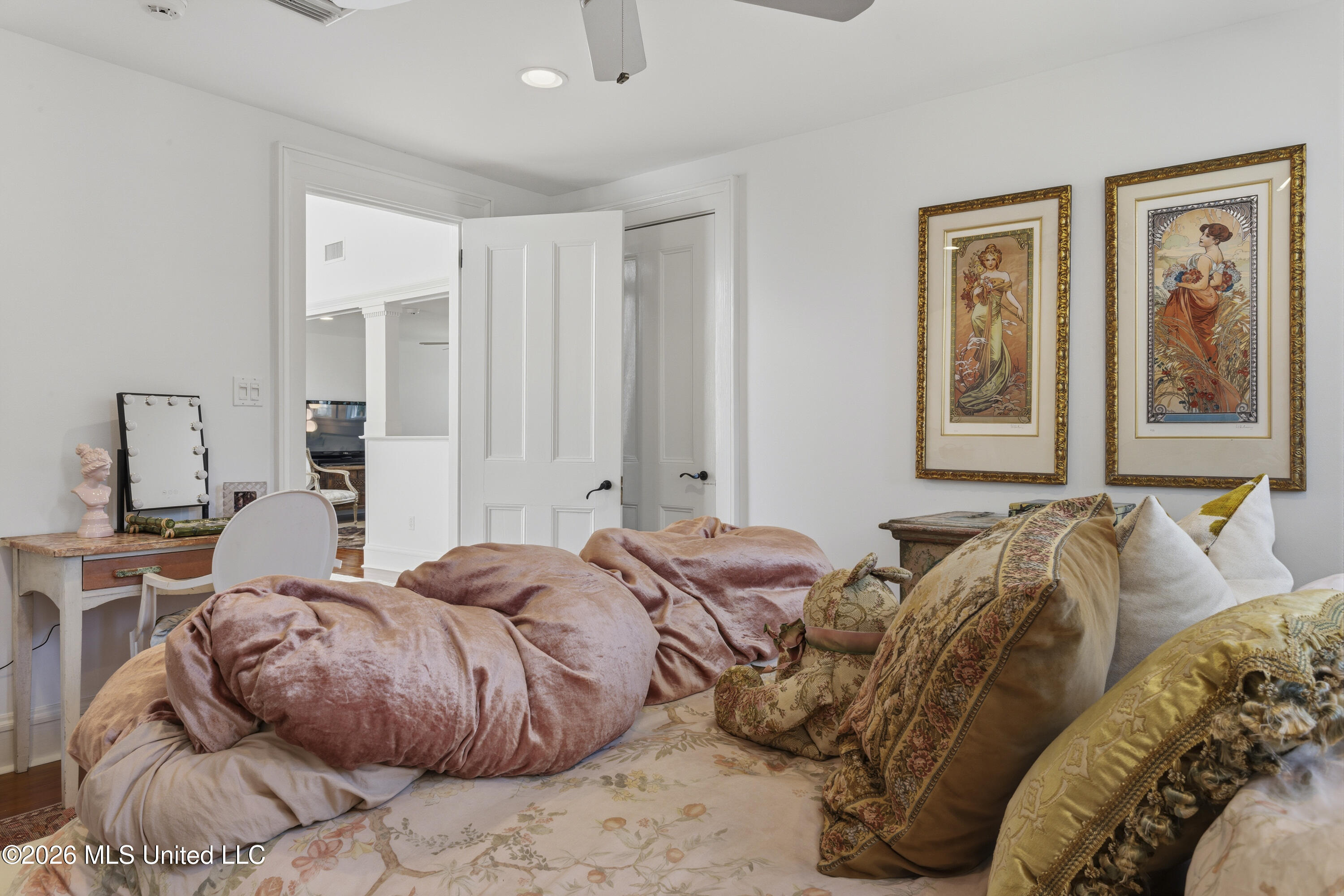 625 E Scenic Drive Property Photo 183