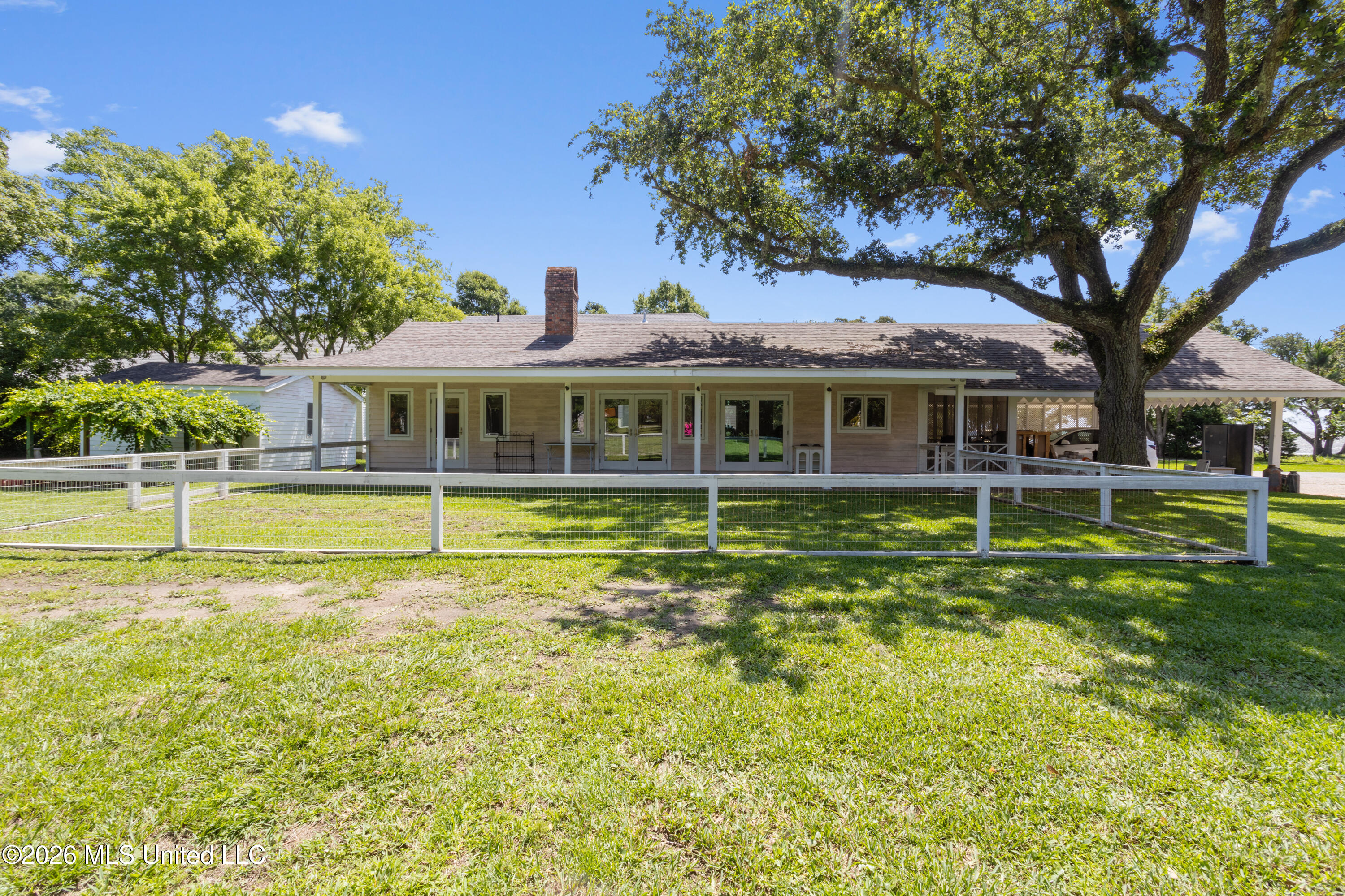 625 E Scenic Drive Property Photo 189