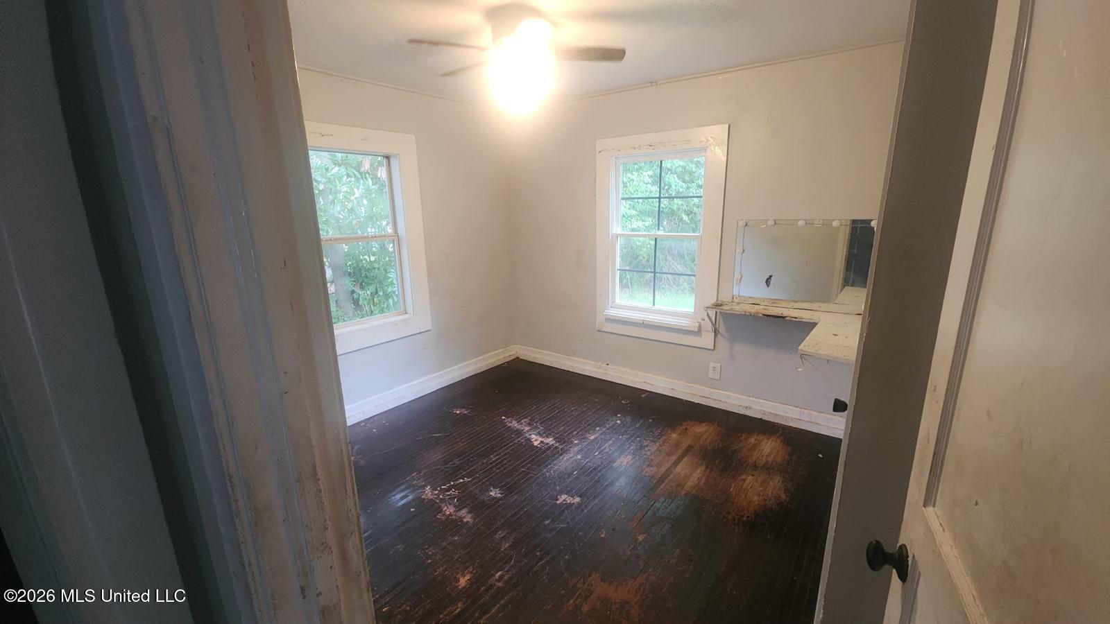 1681 Vine Street Property Photo 5