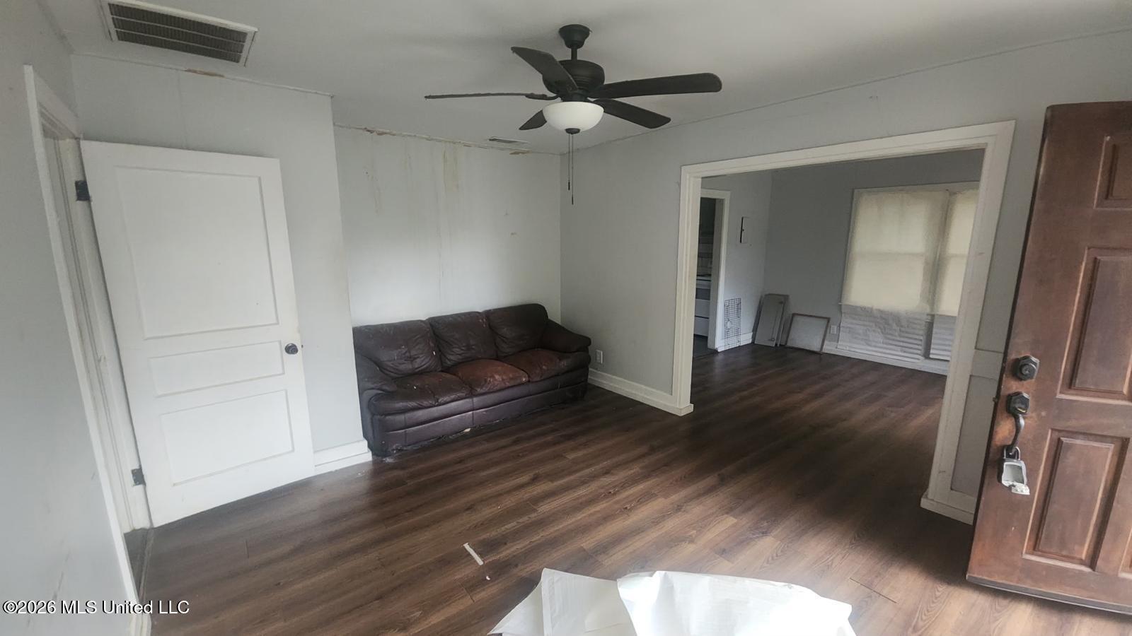 1681 Vine Street Property Photo 11