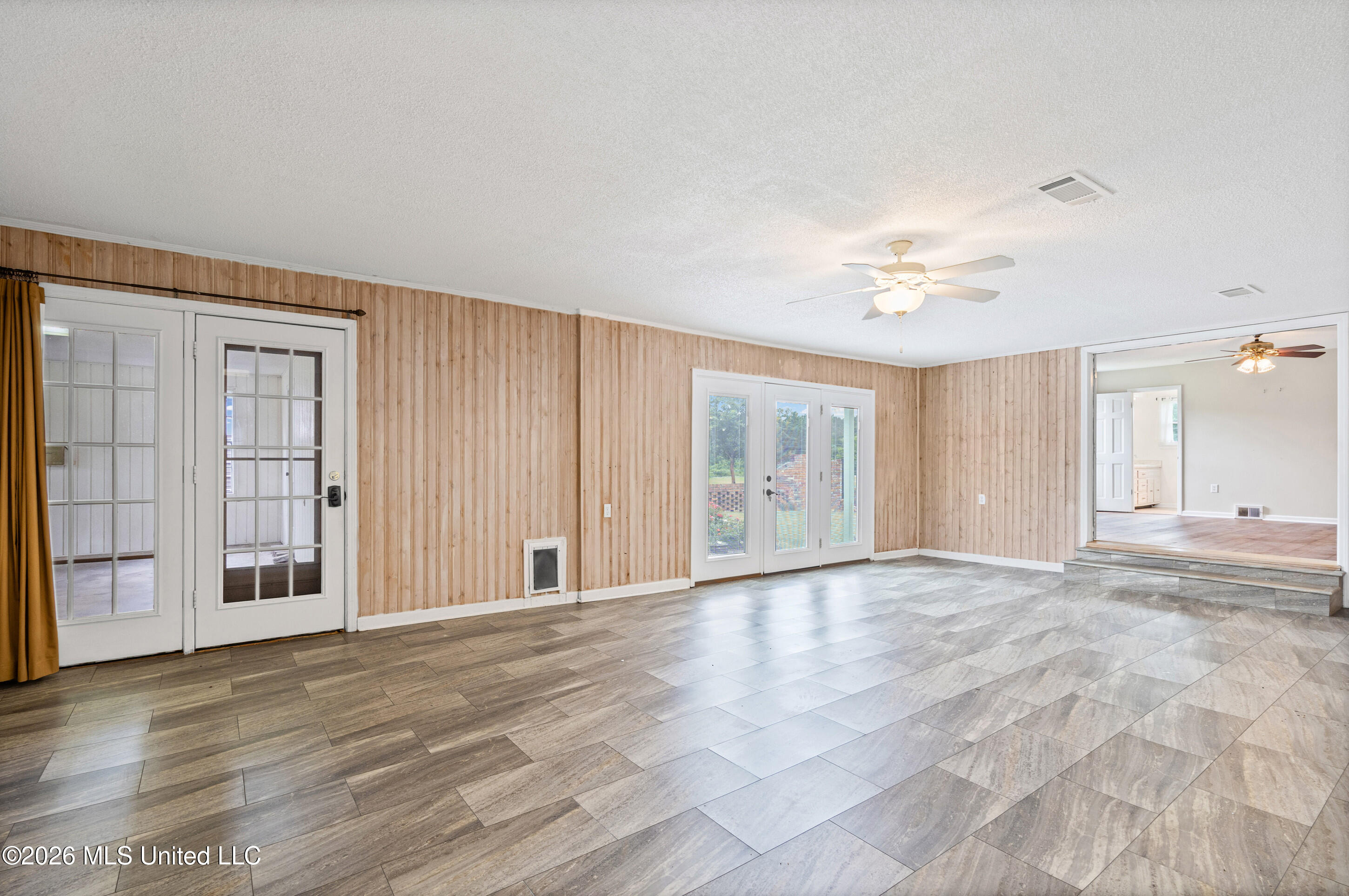123 S Malone Road Property Photo 16