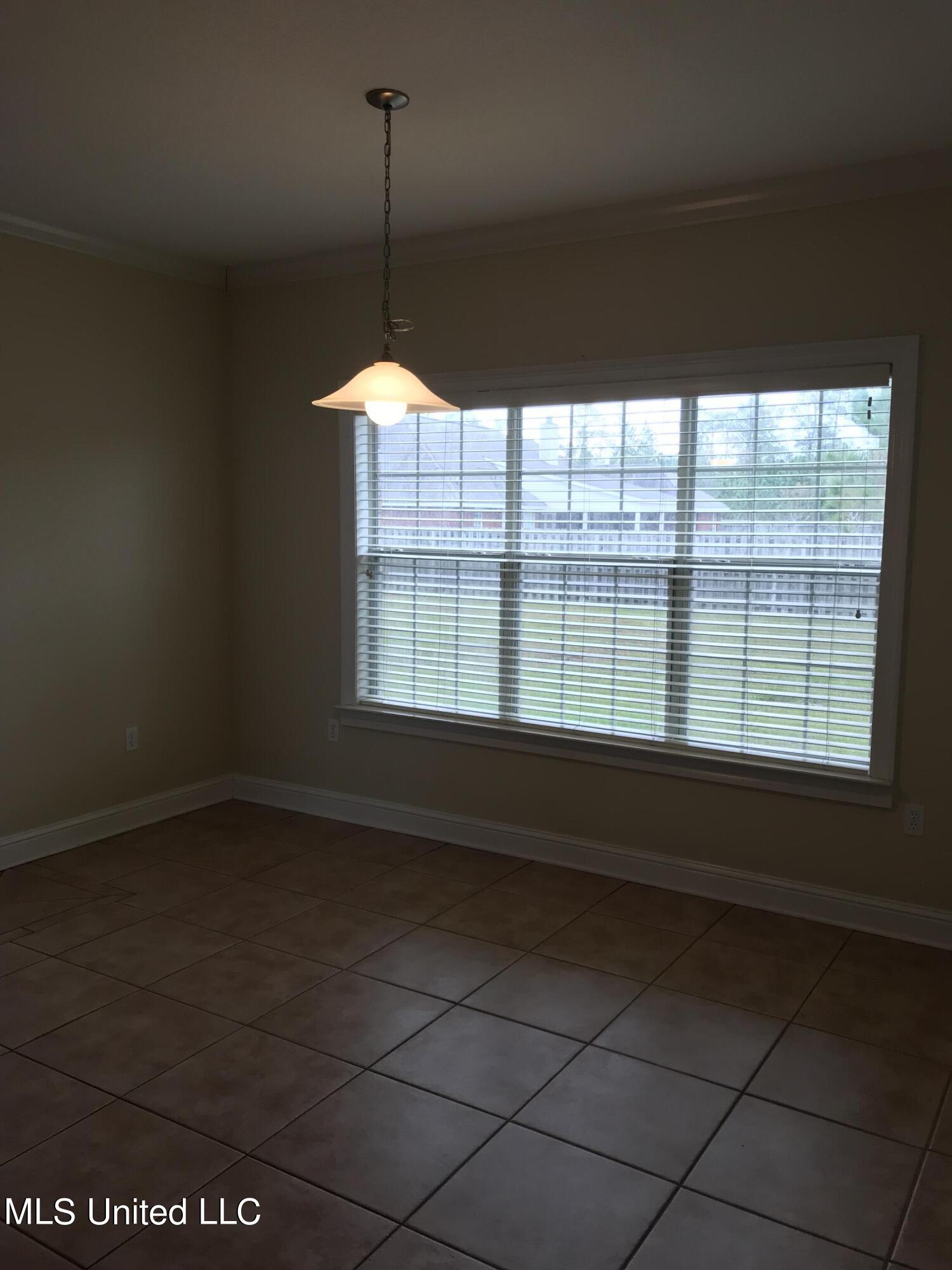 6805 Dickens Way Drive Property Photo 6