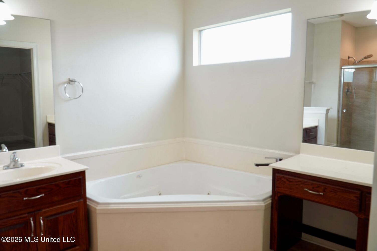 6805 Dickens Way Drive Property Photo 15