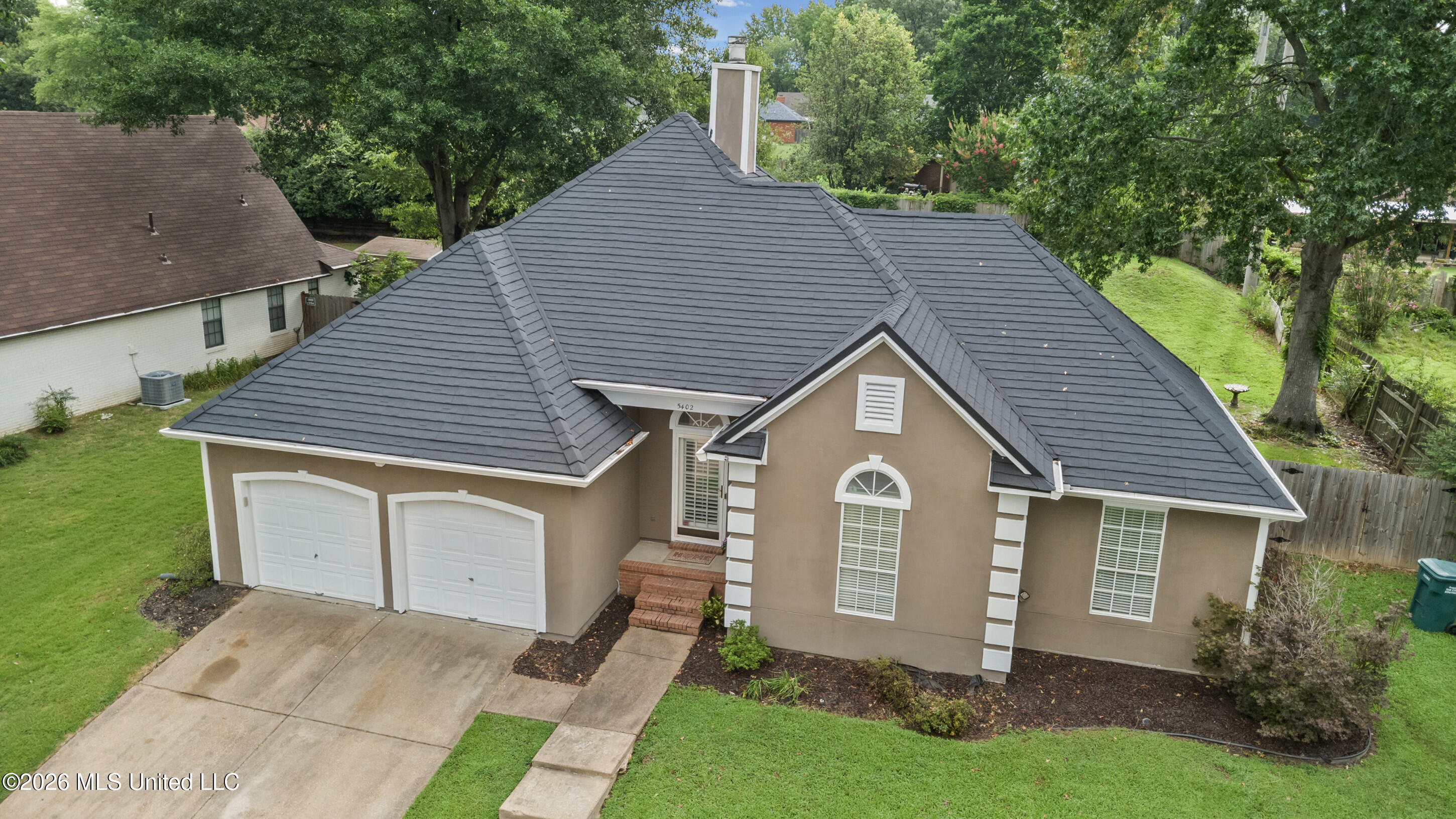 5402 Peach Trail Drive Property Photo 28