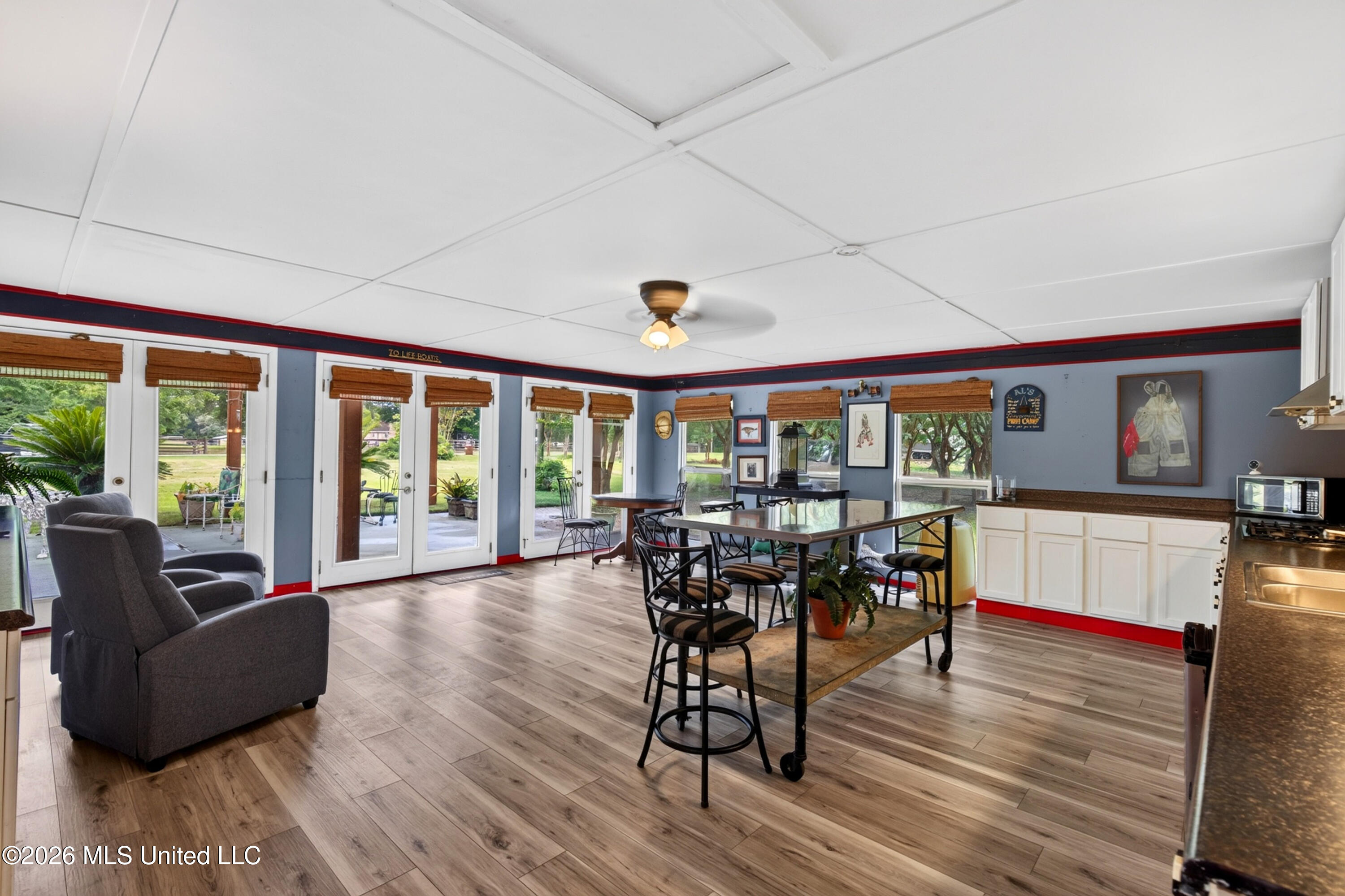 13239 Old Woolmarket Road Property Photo 6