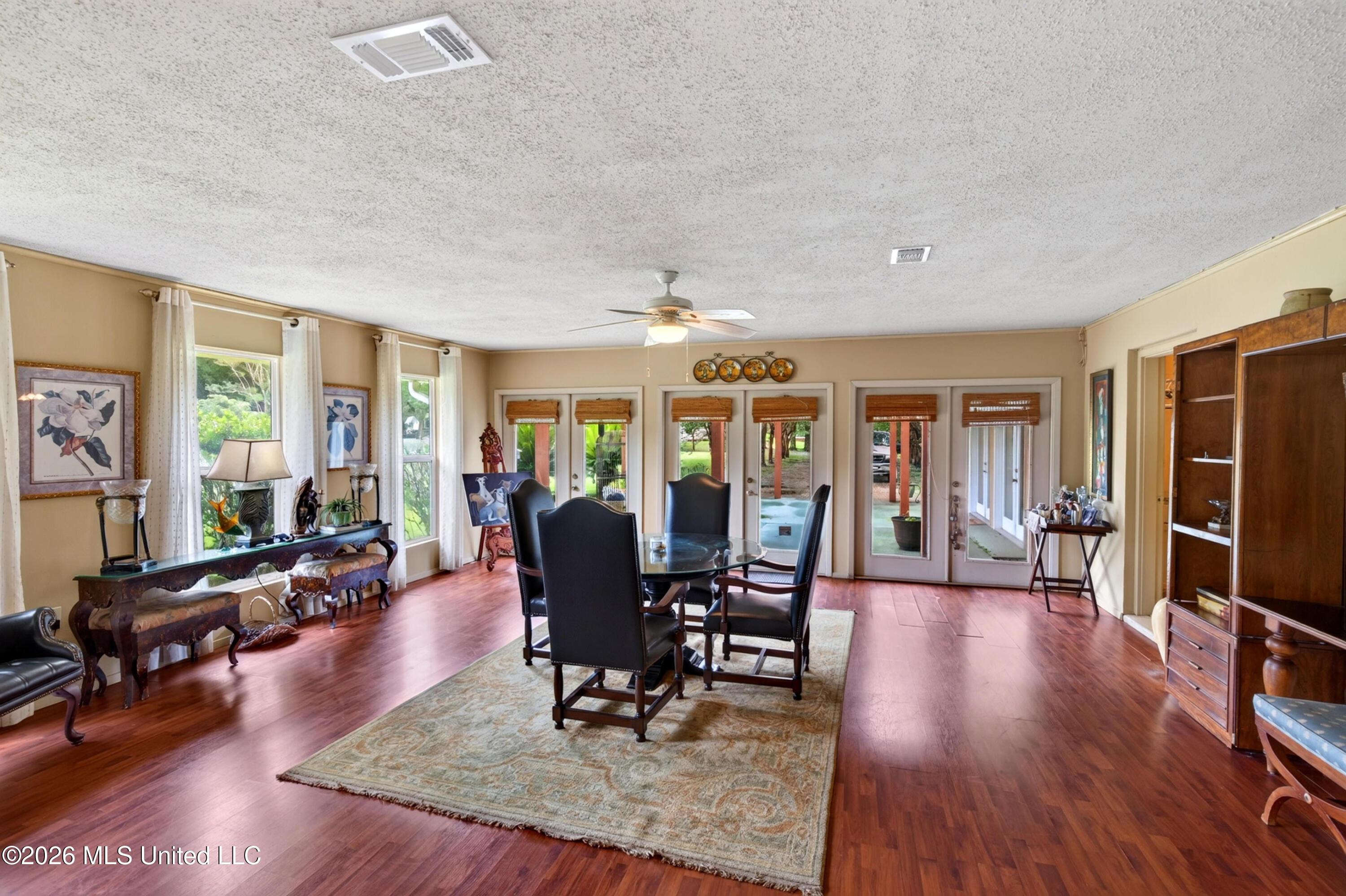 13239 Old Woolmarket Road Property Photo 19