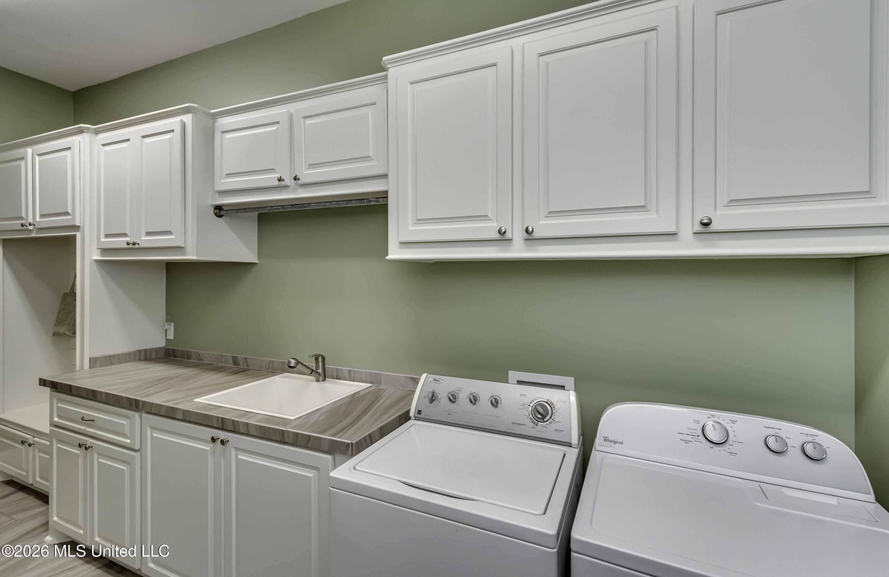 359 Caroline Boulevard Property Photo 30
