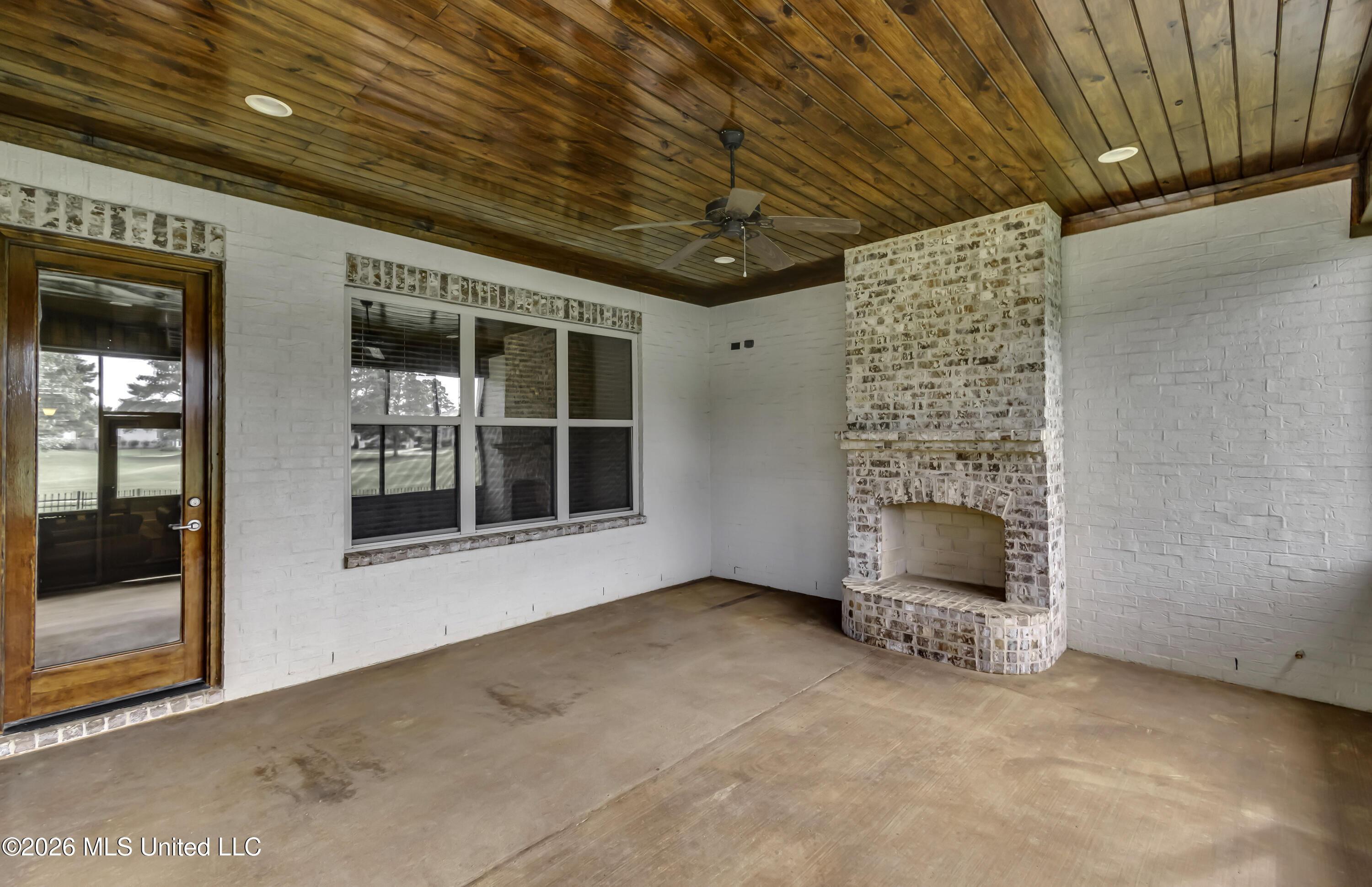359 Caroline Boulevard Property Photo 57